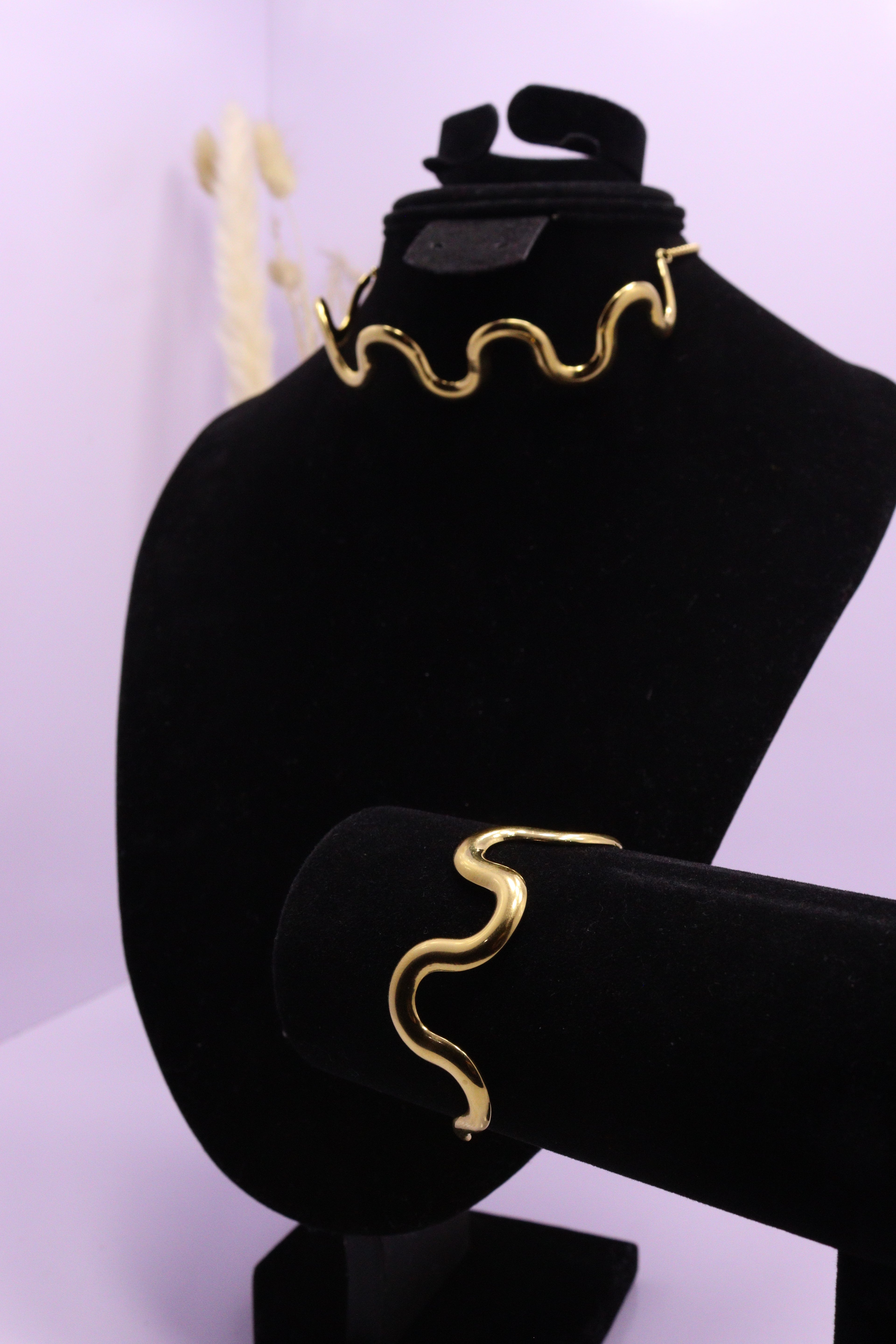 Diva Statement Sets Series 0108 - AZ Golden Set