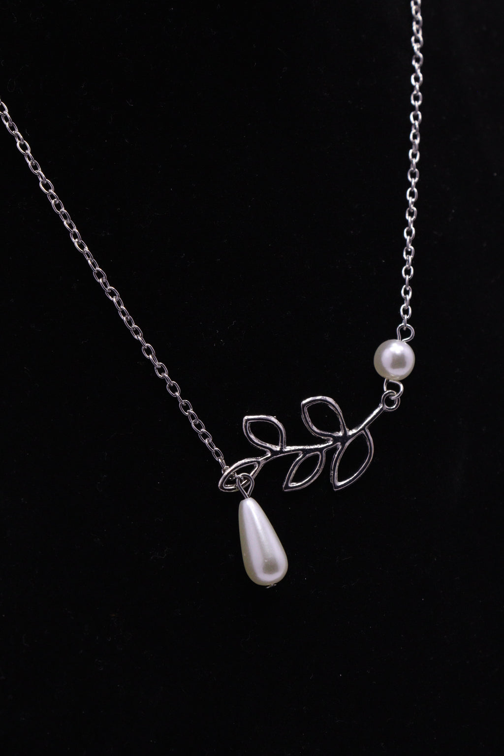 Celestia EverWear Series 0049 - AZ Silver Pendant