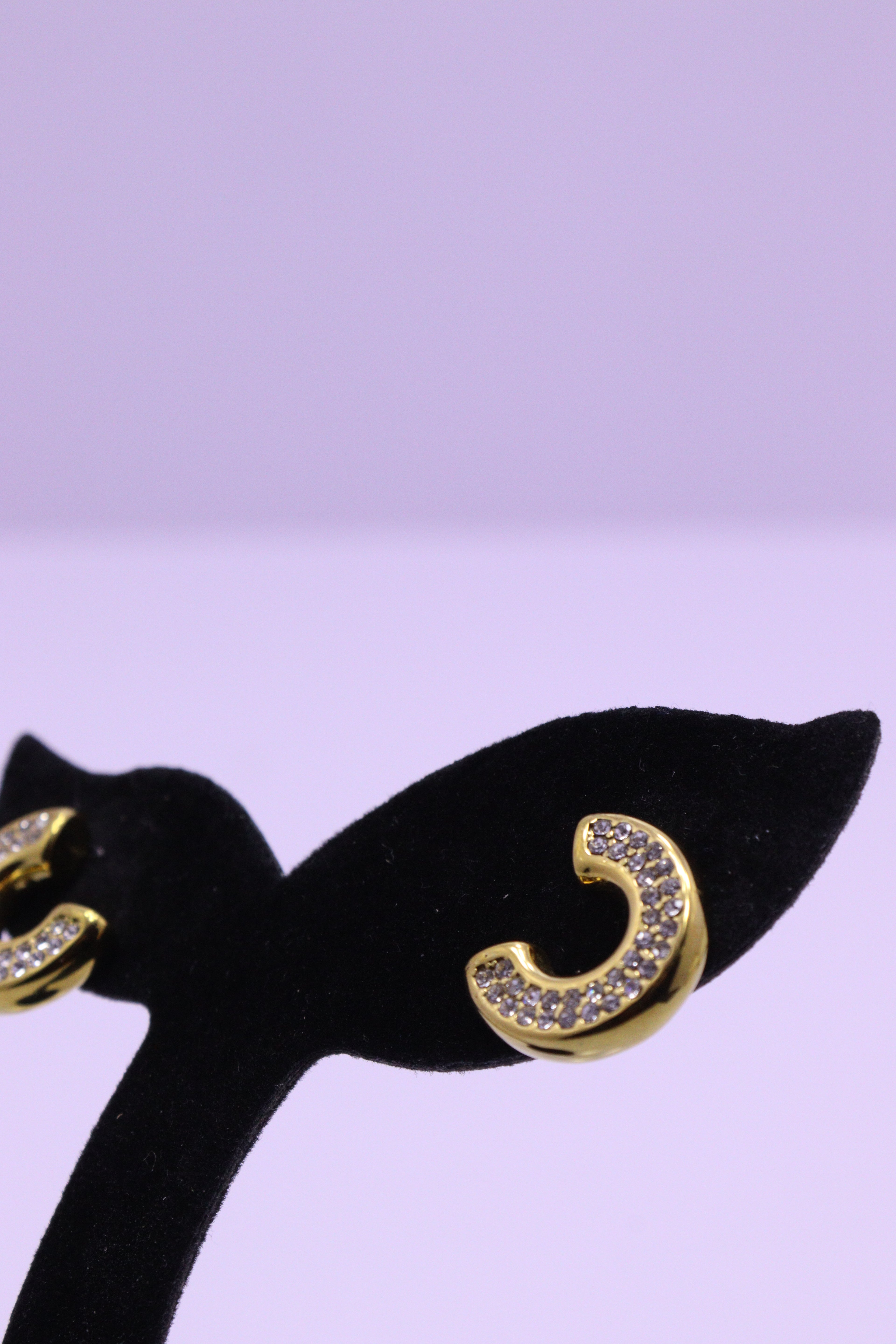 Bold Glow Series 0003 - AZ Golden Ear ring