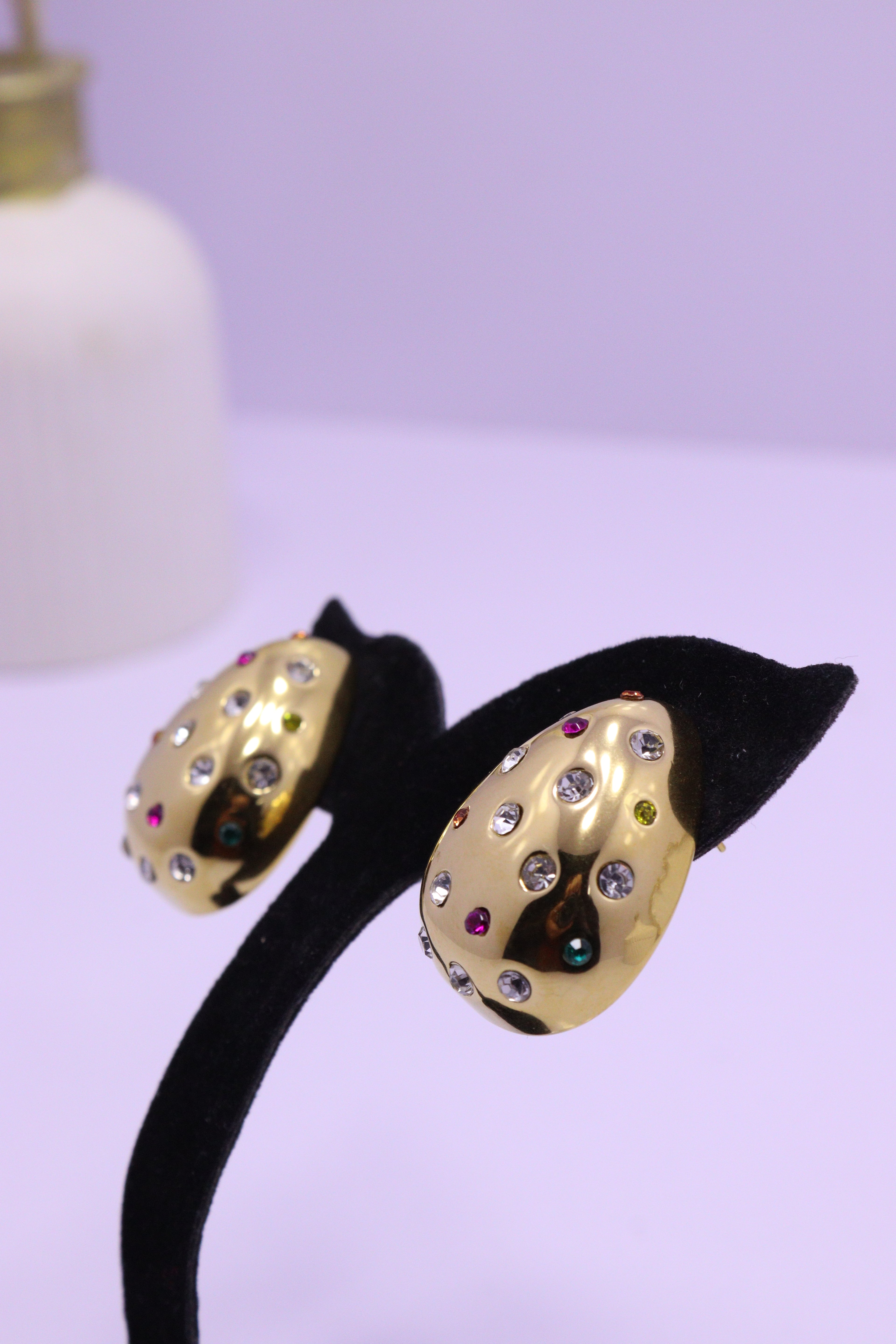 Bold Glow Series 0005 - AZ Golden Ear ring