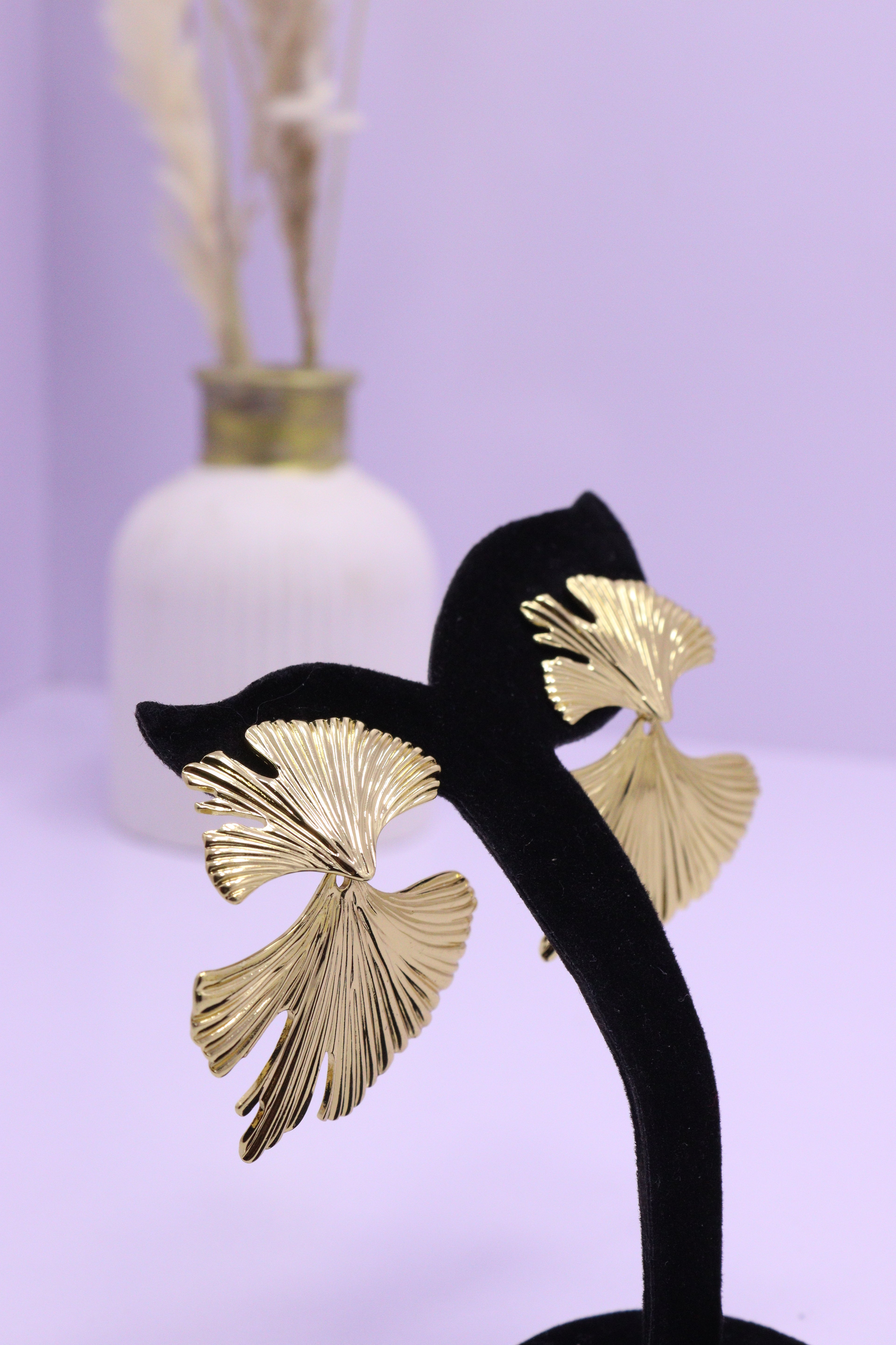Bold Glow Series 0006 - AZ Golden Ear ring