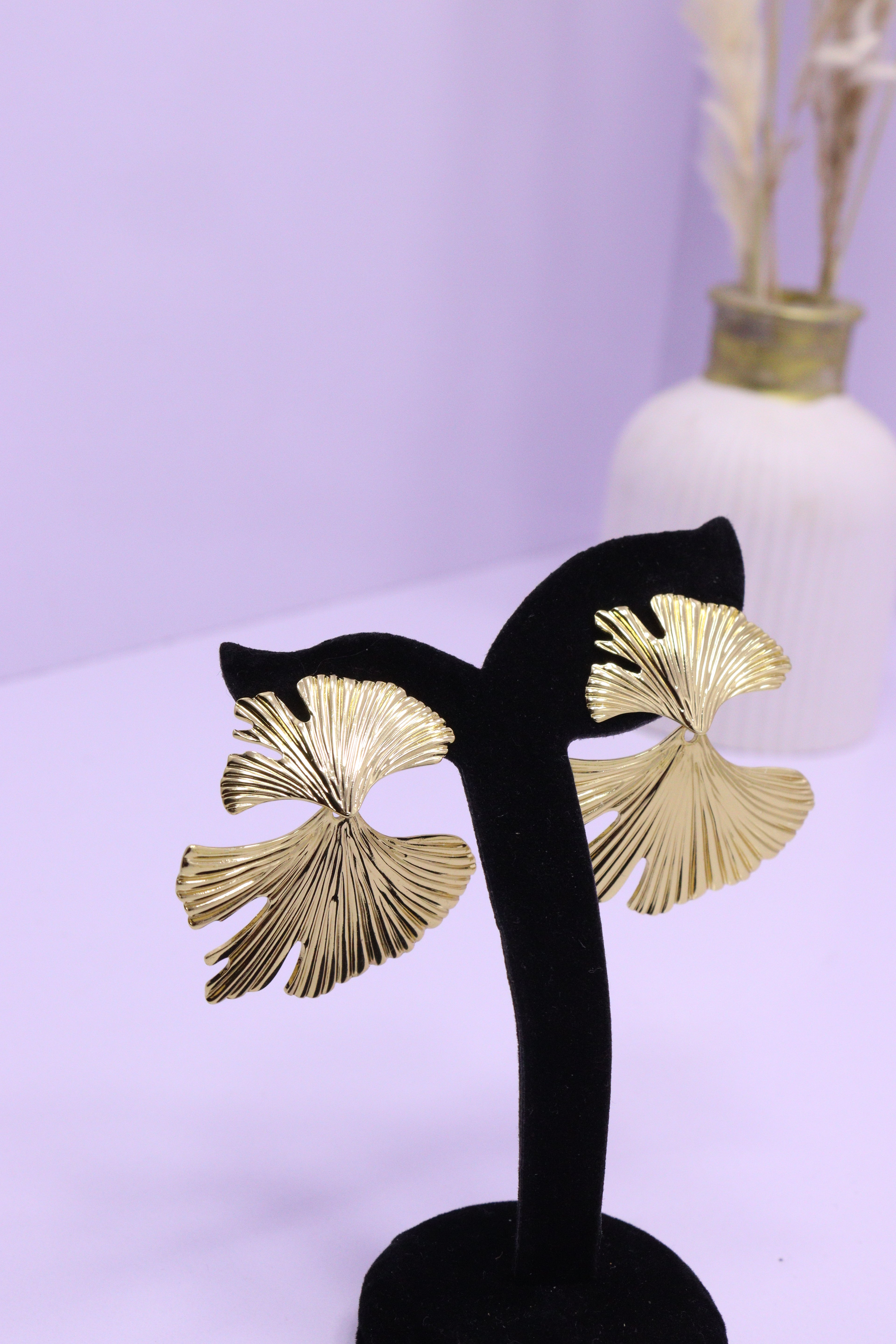 Bold Glow Series 0006 - AZ Golden Ear ring