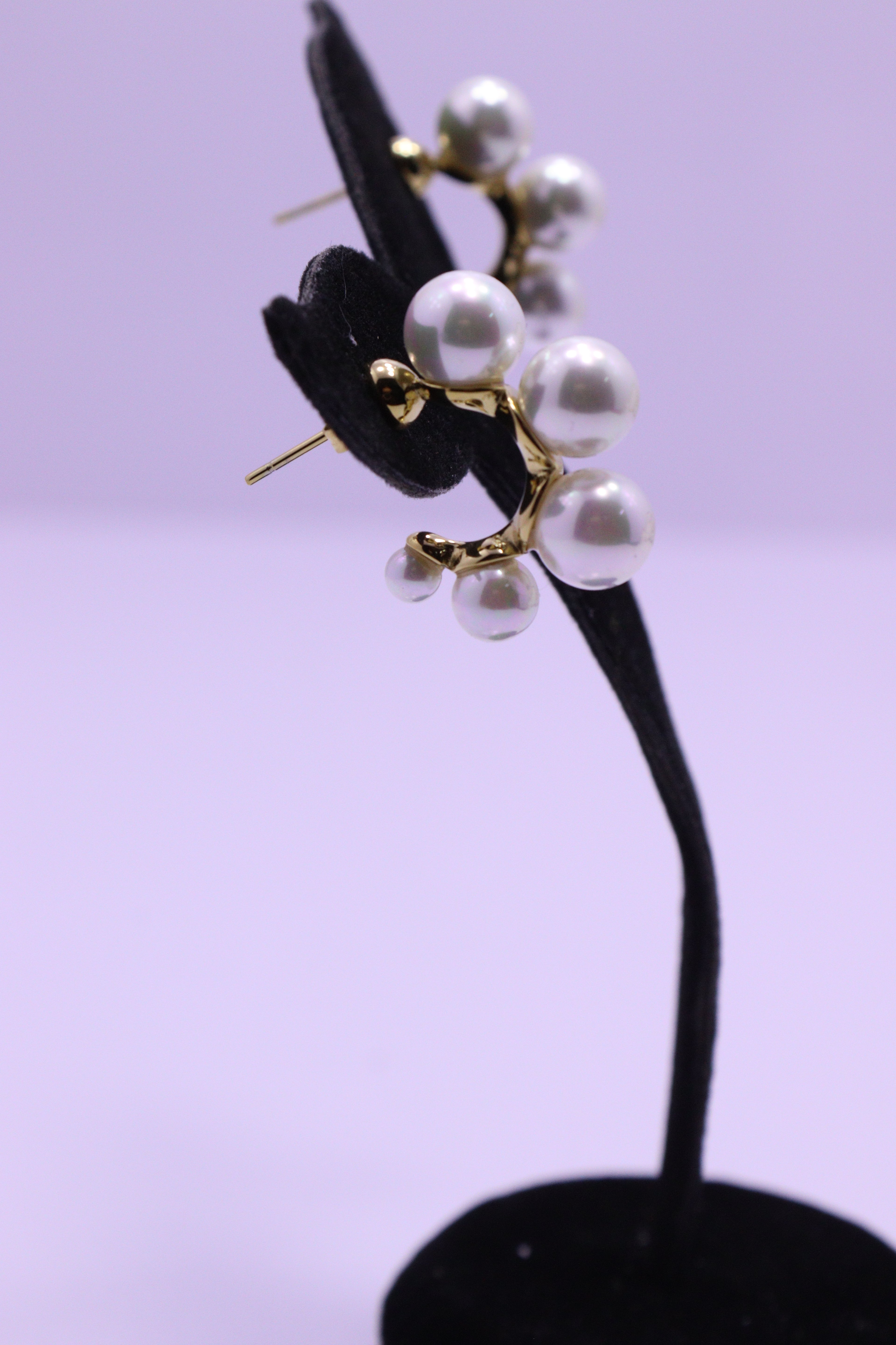 Bold Glow Series 0009 - AZ Golden Ear ring