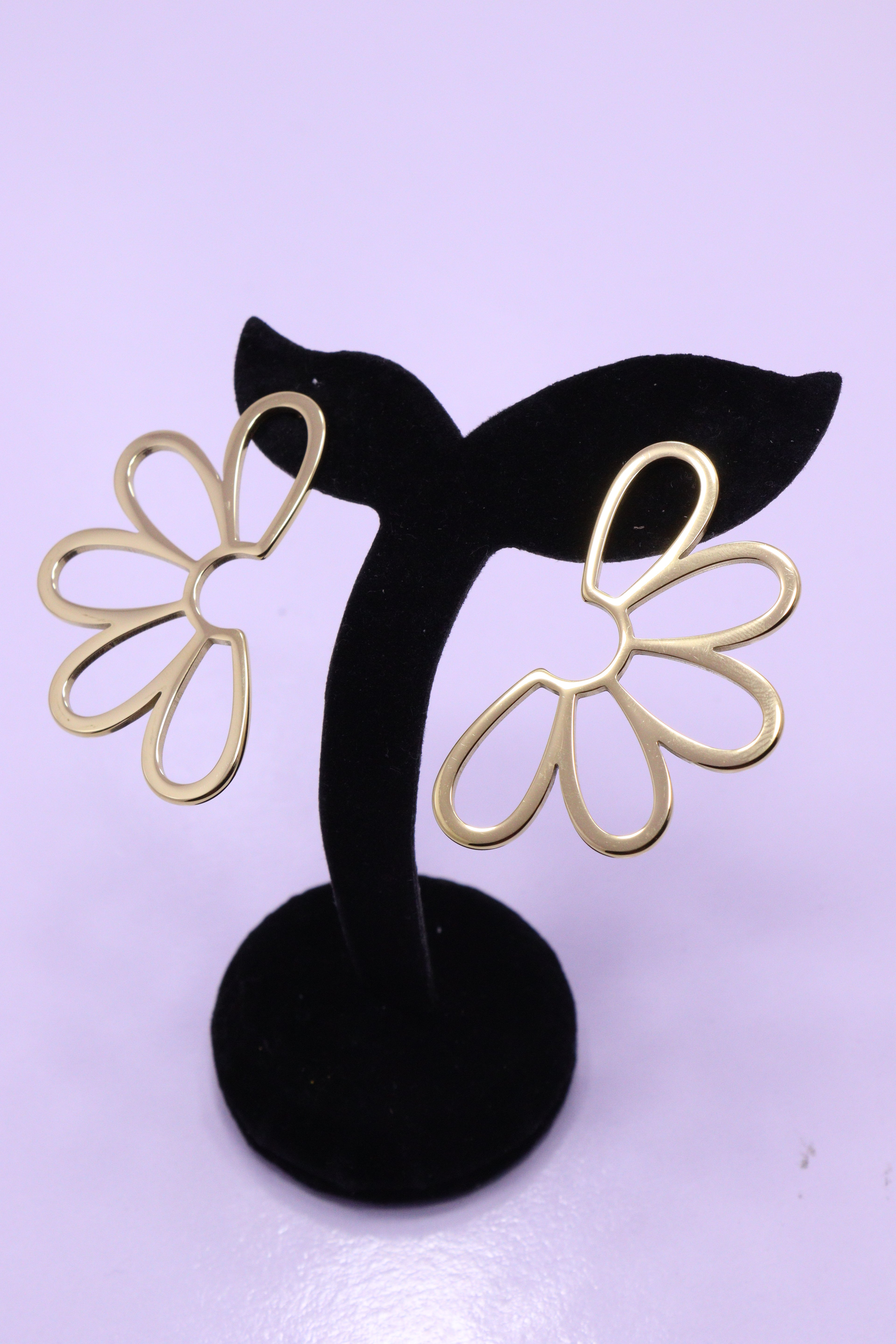 Bold Glow Series 0011 - AZ Golden Ear ring