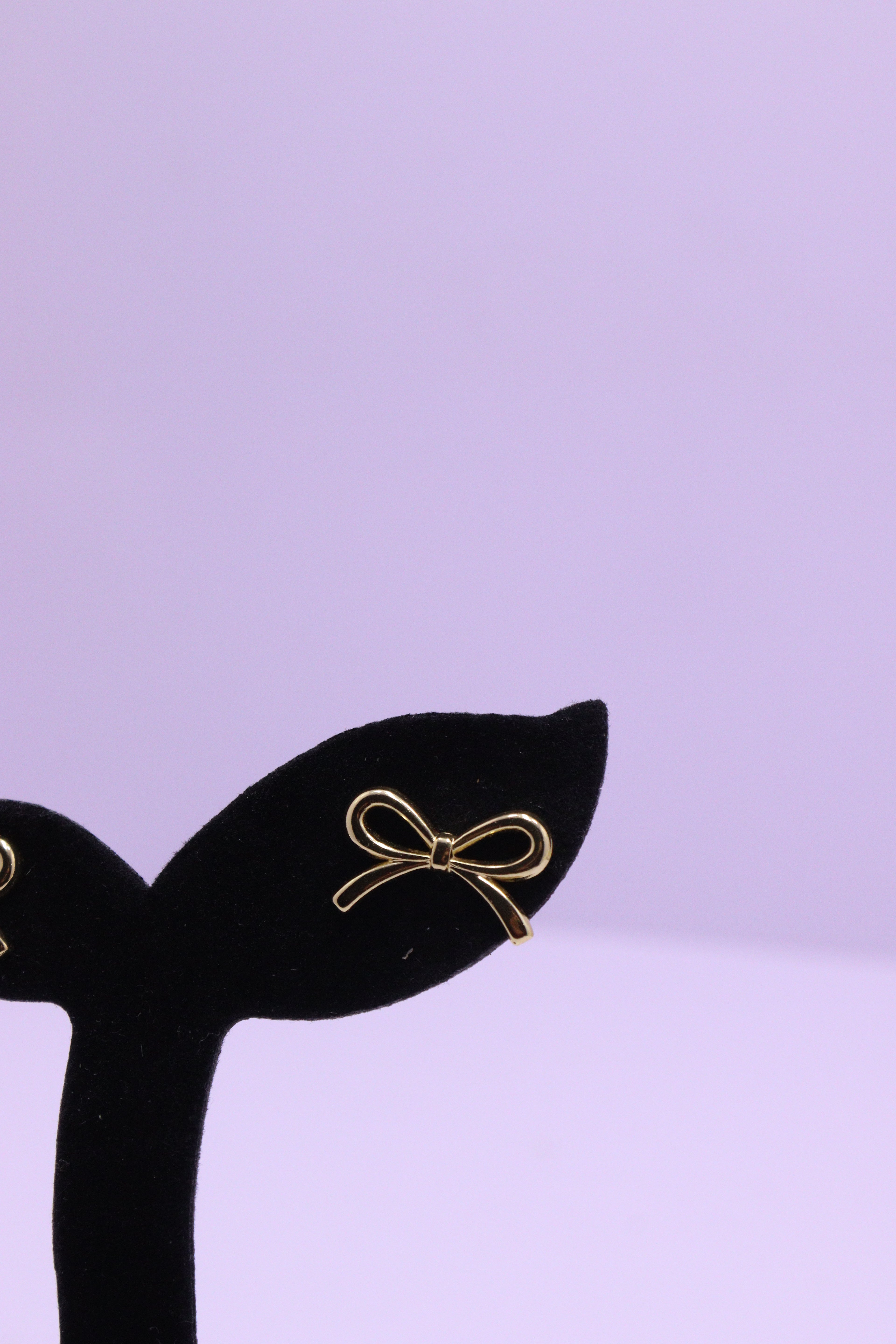 Bold Glow Series 0014 - AZ Golden Ear ring