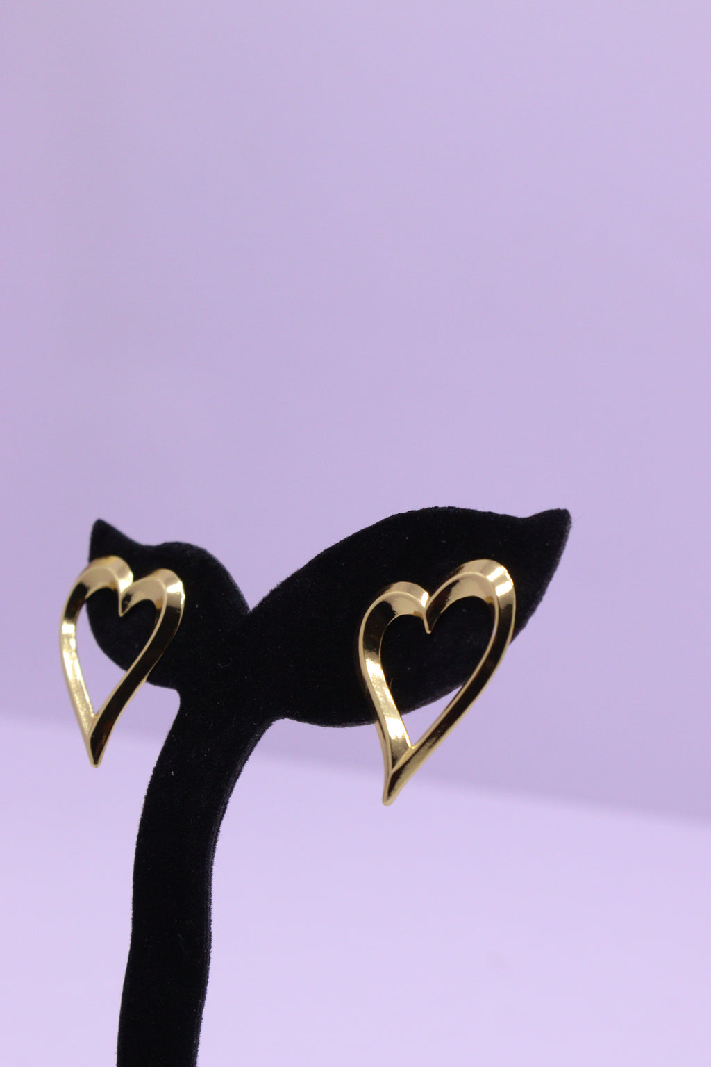 Bold Glow Series 0016 - AZ Golden Ear ring