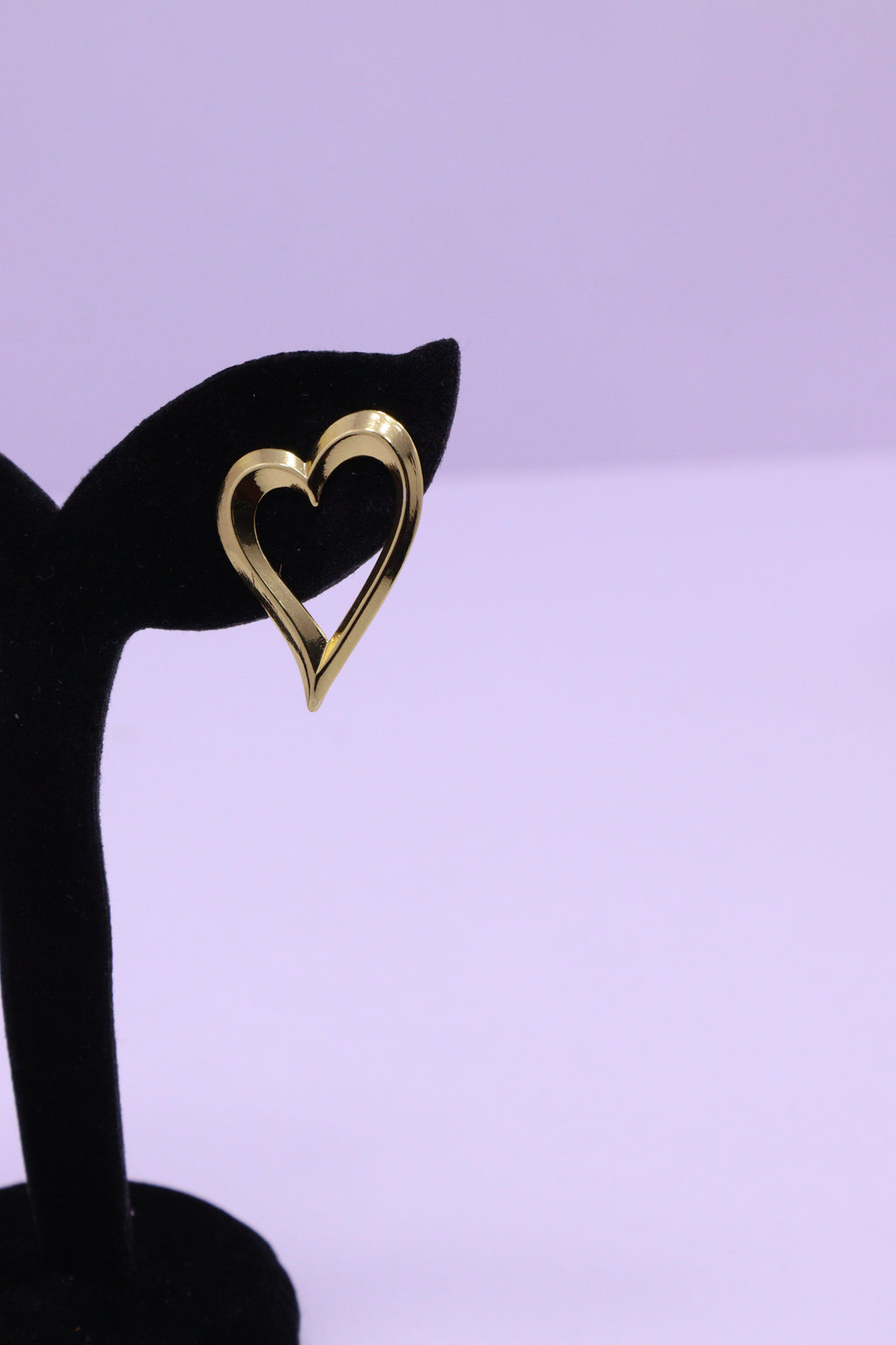 Bold Glow Series 0016 - AZ Golden Ear ring