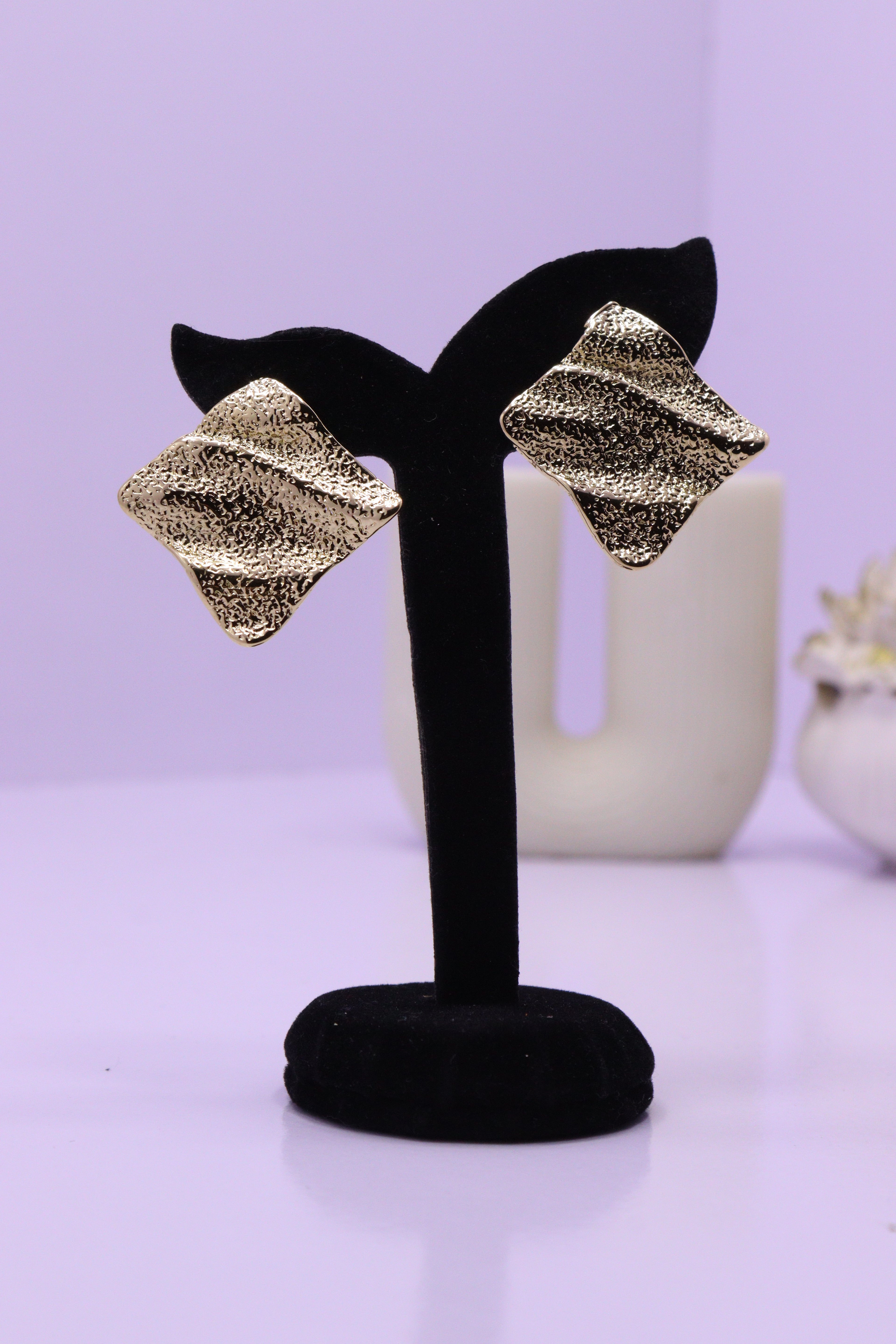 Bold Glow Series 0017 - AZ Golden Ear ring