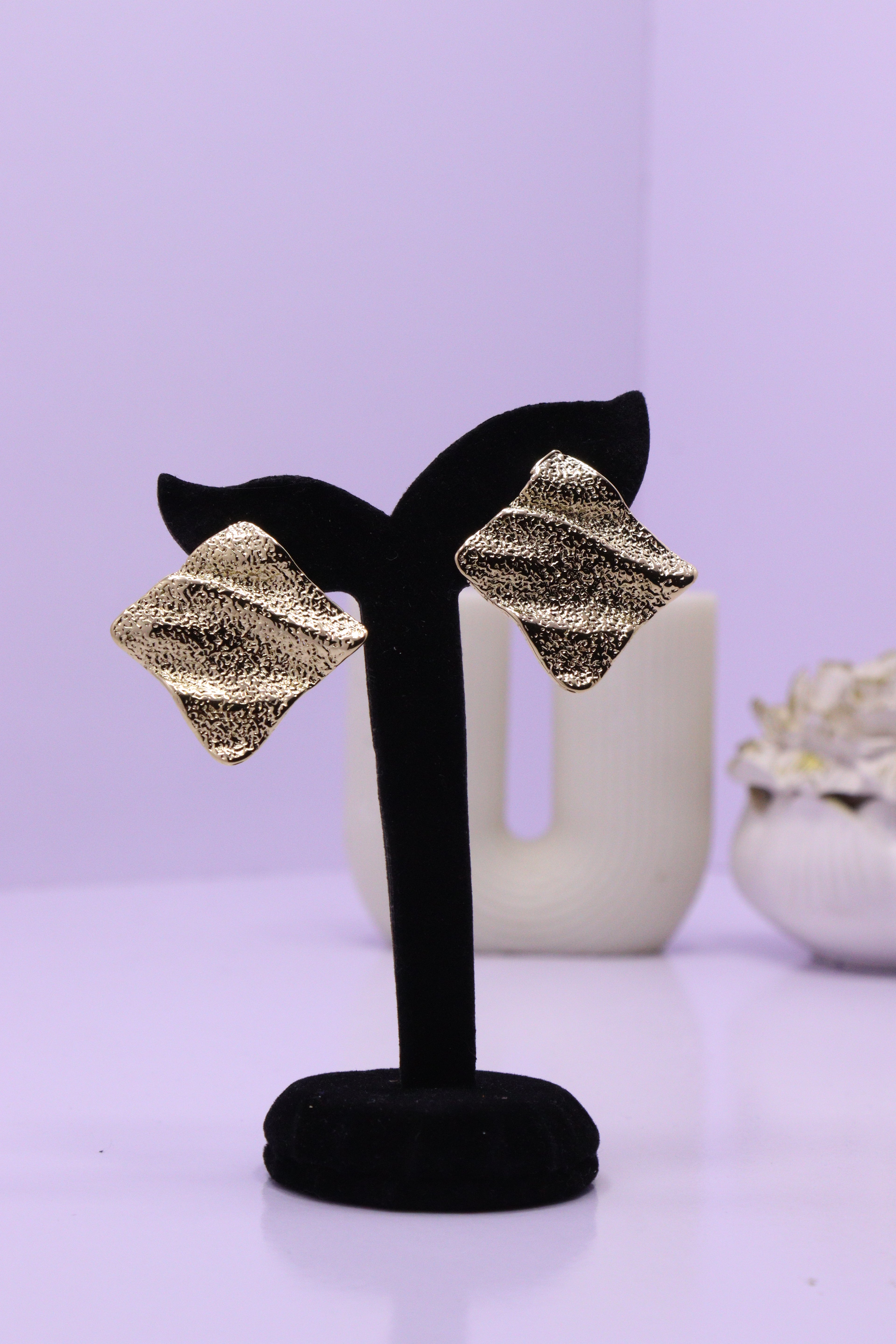Bold Glow Series 0017 - AZ Golden Ear ring