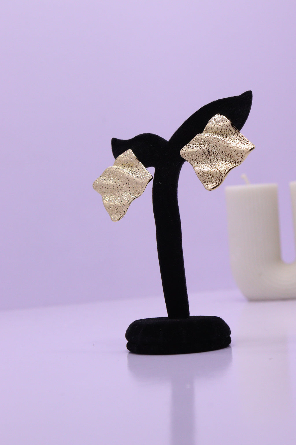 Bold Glow Series 0017 - AZ Golden Ear ring