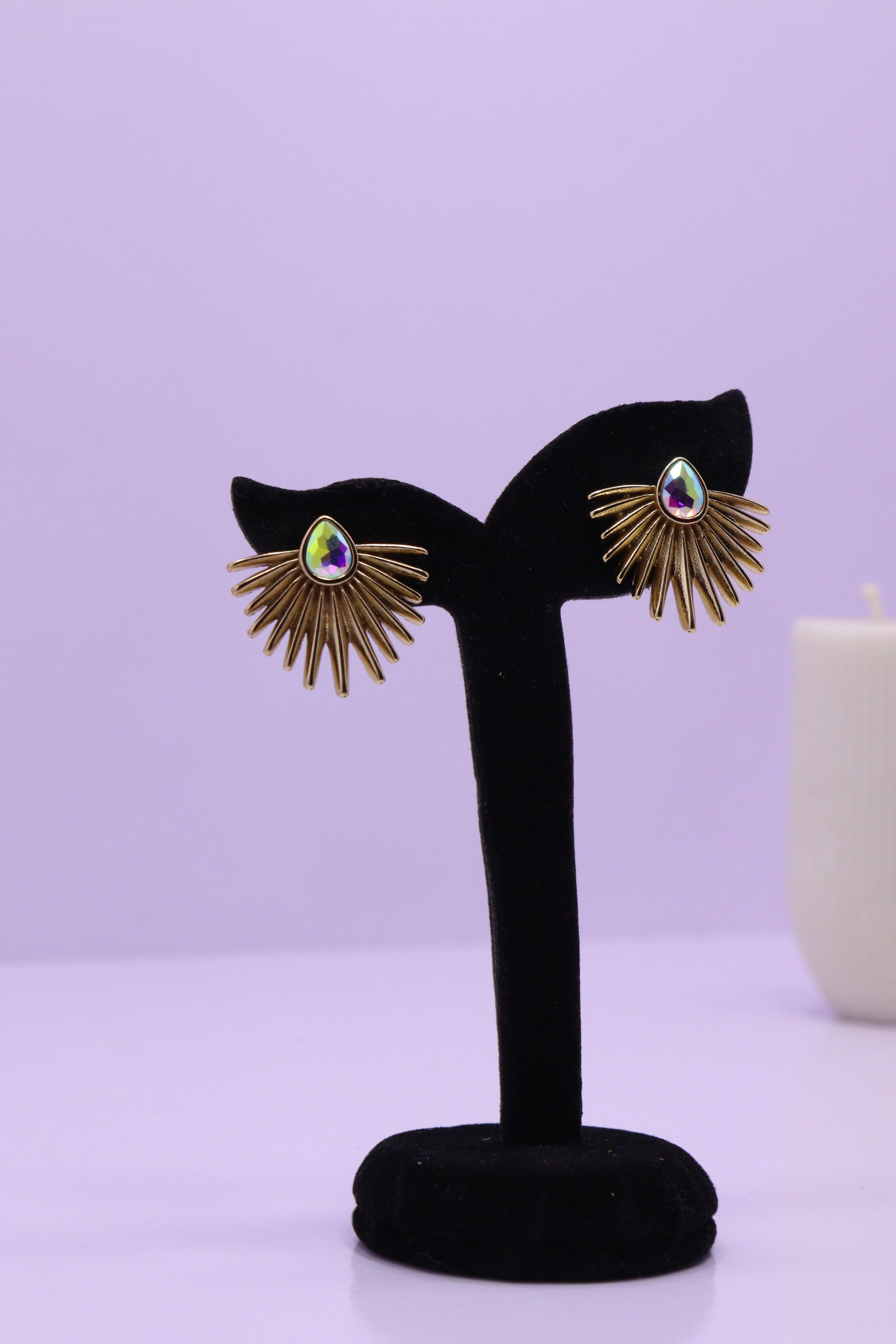 Bold Glow Series 0020 - AZ Golden Ear ring