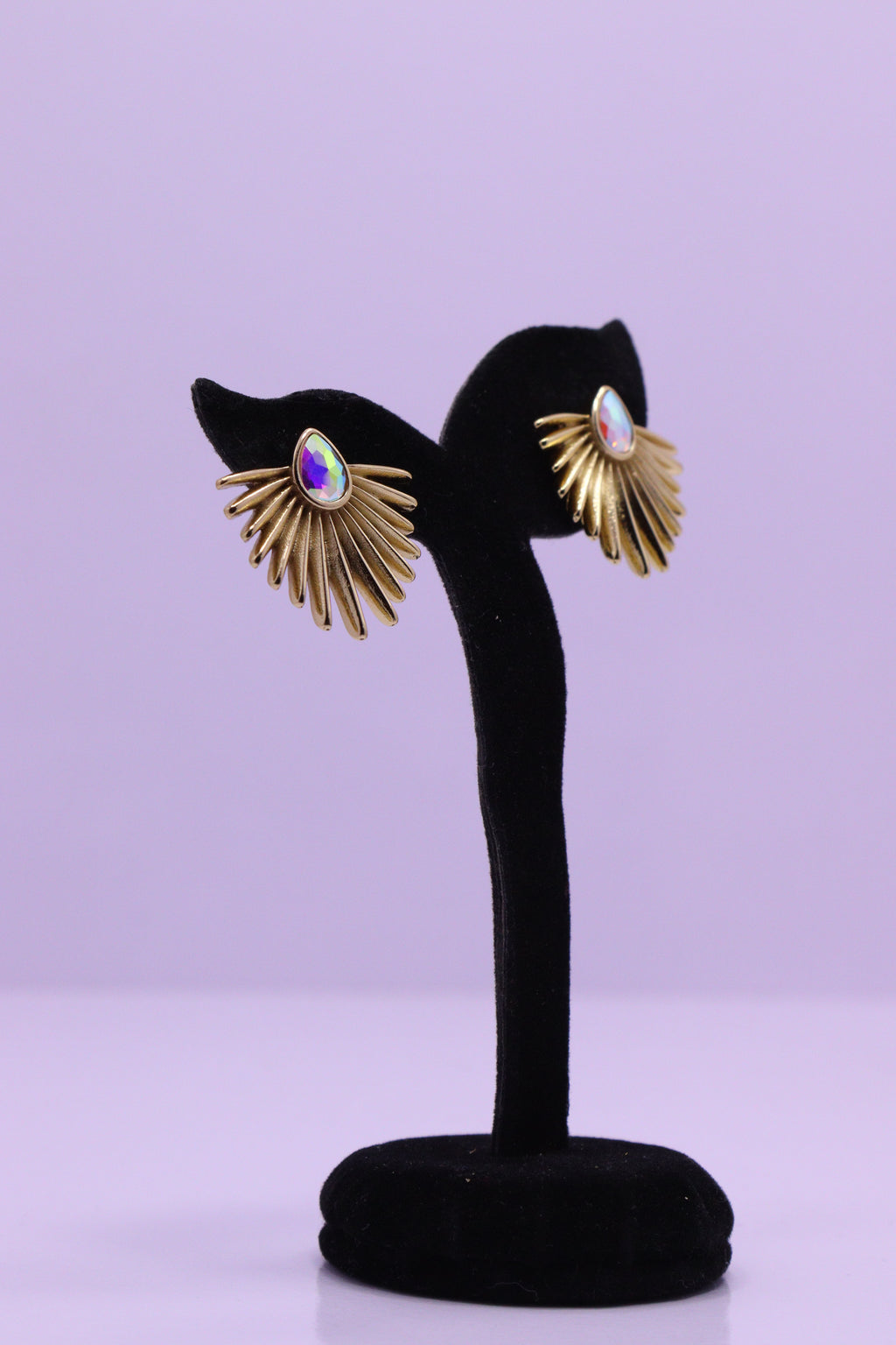 Bold Glow Series 0020 - AZ Golden Ear ring