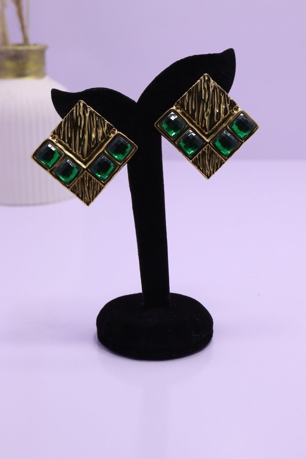 Bold Glow Series 0023 - AZ Golden Ear ring