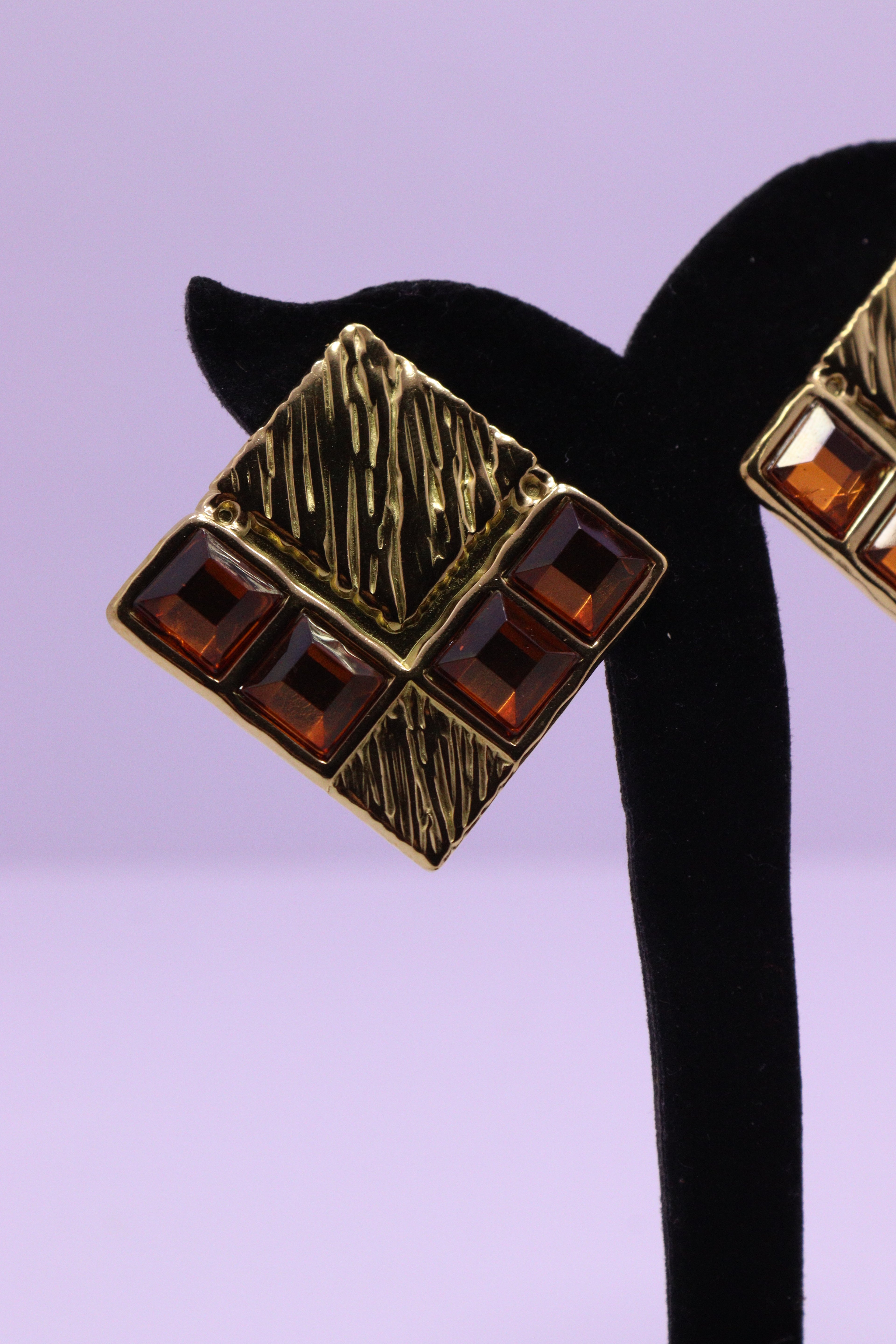 Bold Glow Series 0024 - AZ Golden Ear ring