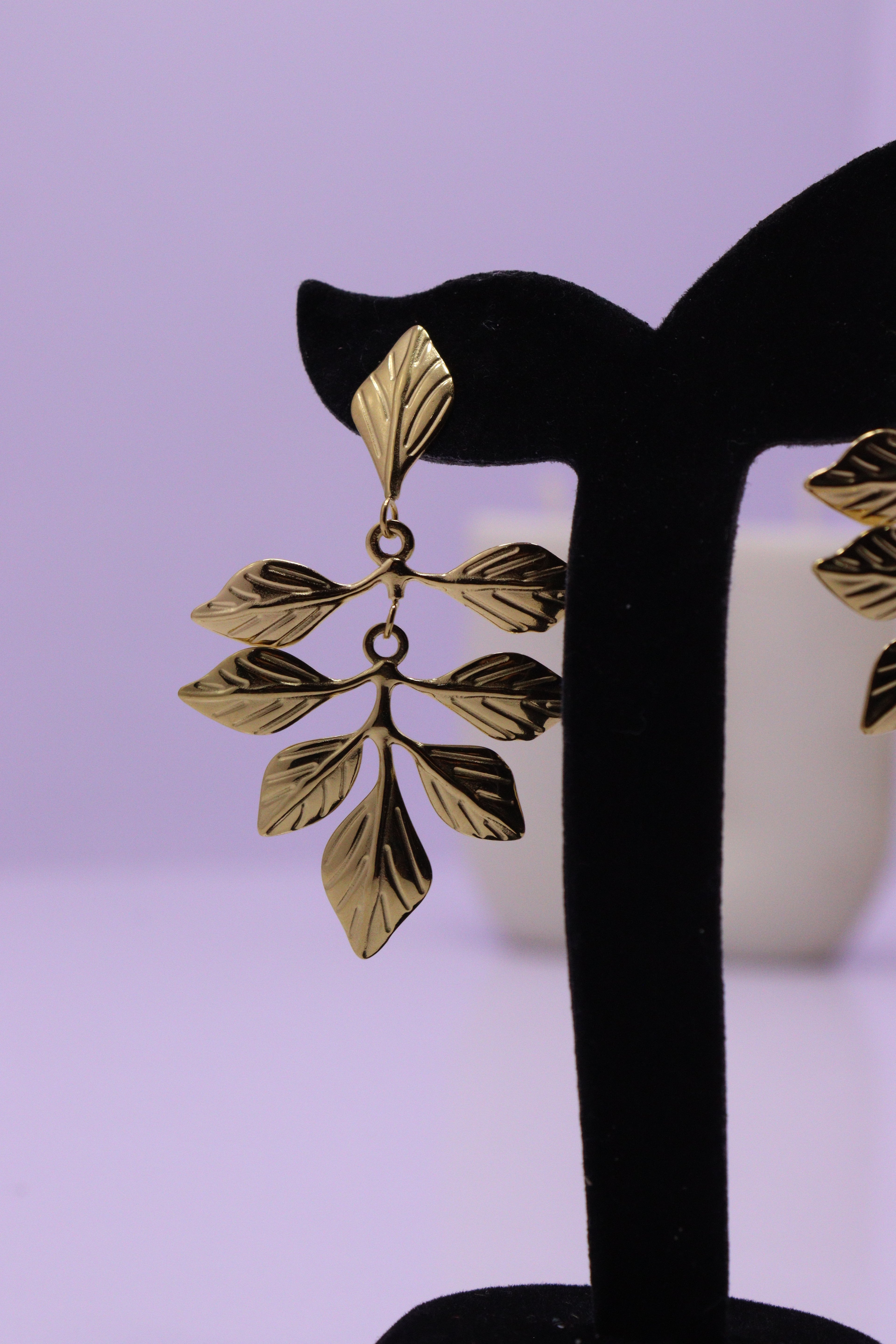 Bold Glow Series 0093 - AZ Golden Ear ring