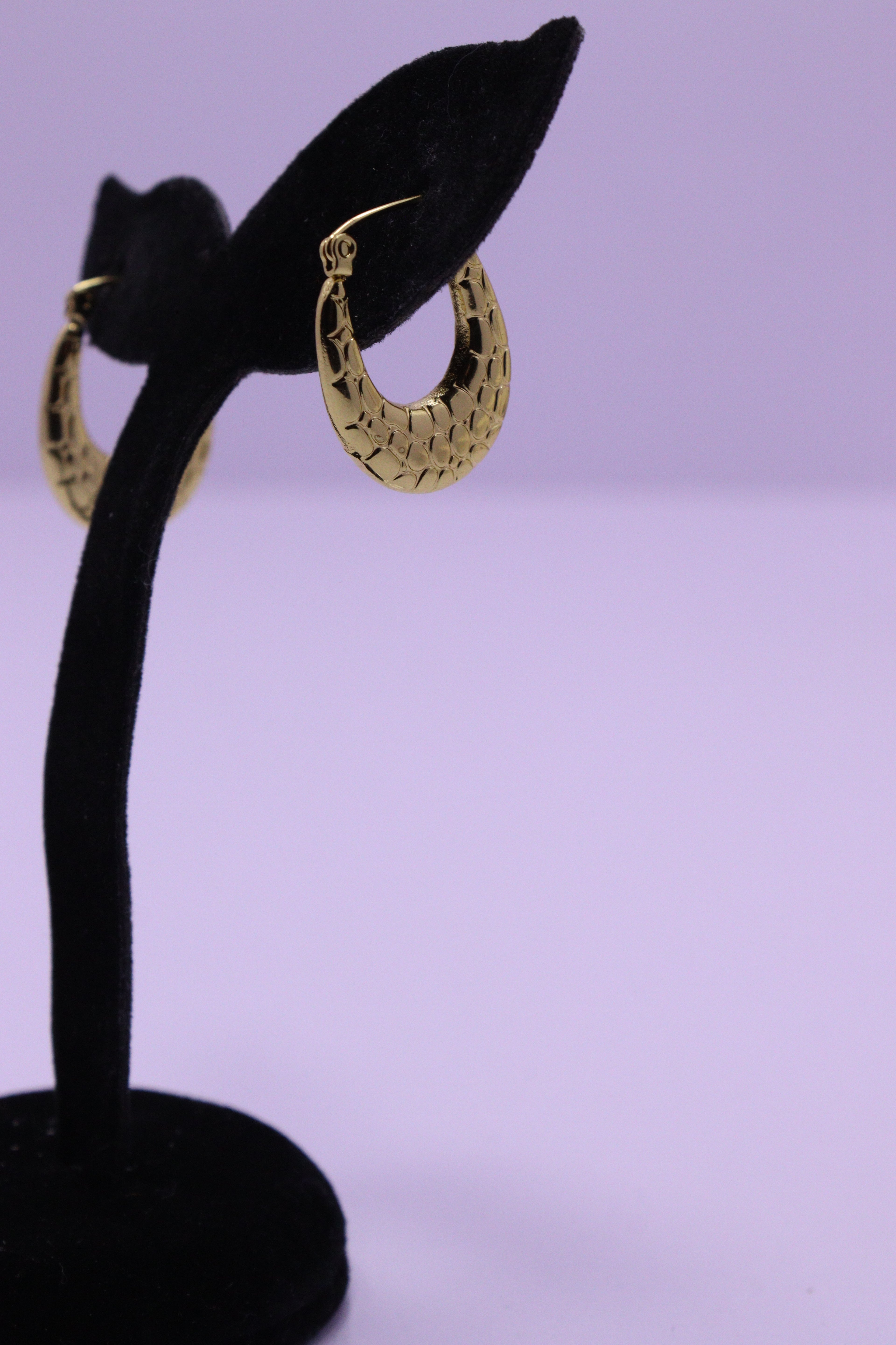 Bold Glow Series 0103 - AZ Golden Ear ring