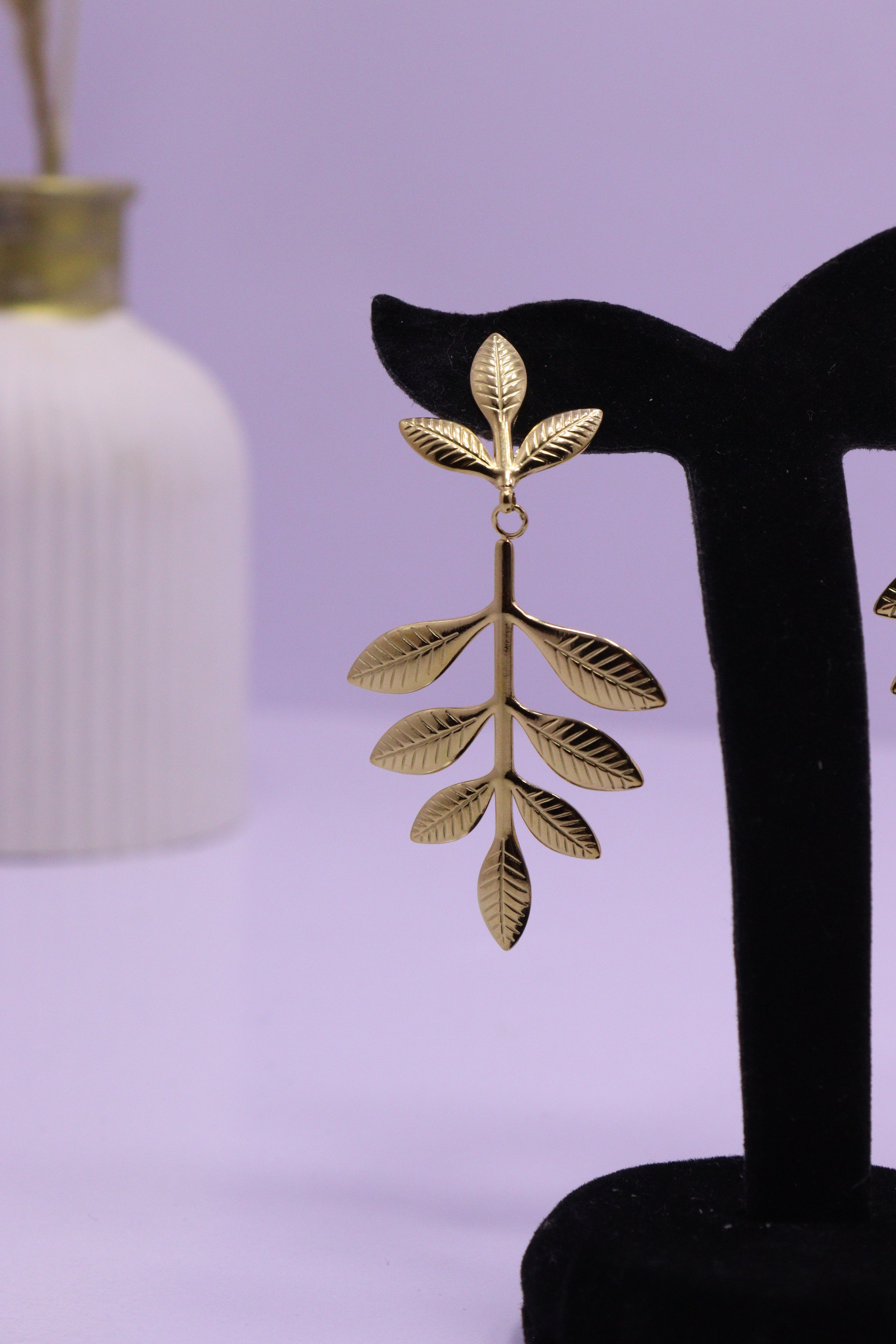 Bold Glow Series 0129 - AZ Golden Ear ring