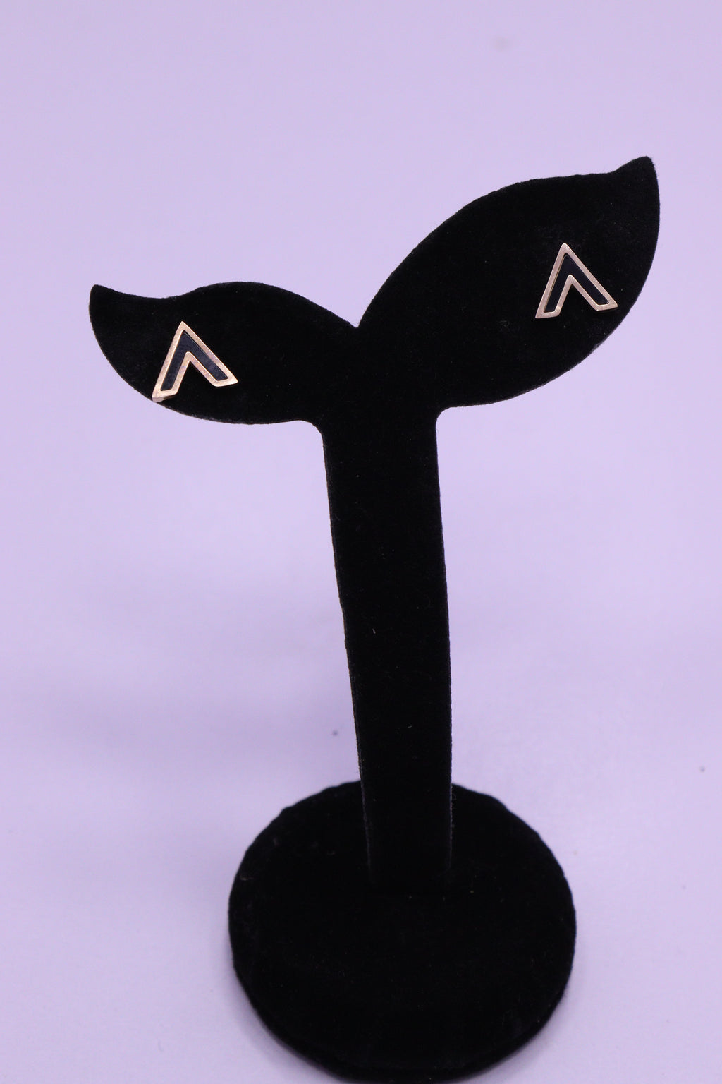 Bold Glow Series 0142 - AZ Golden Ear ring