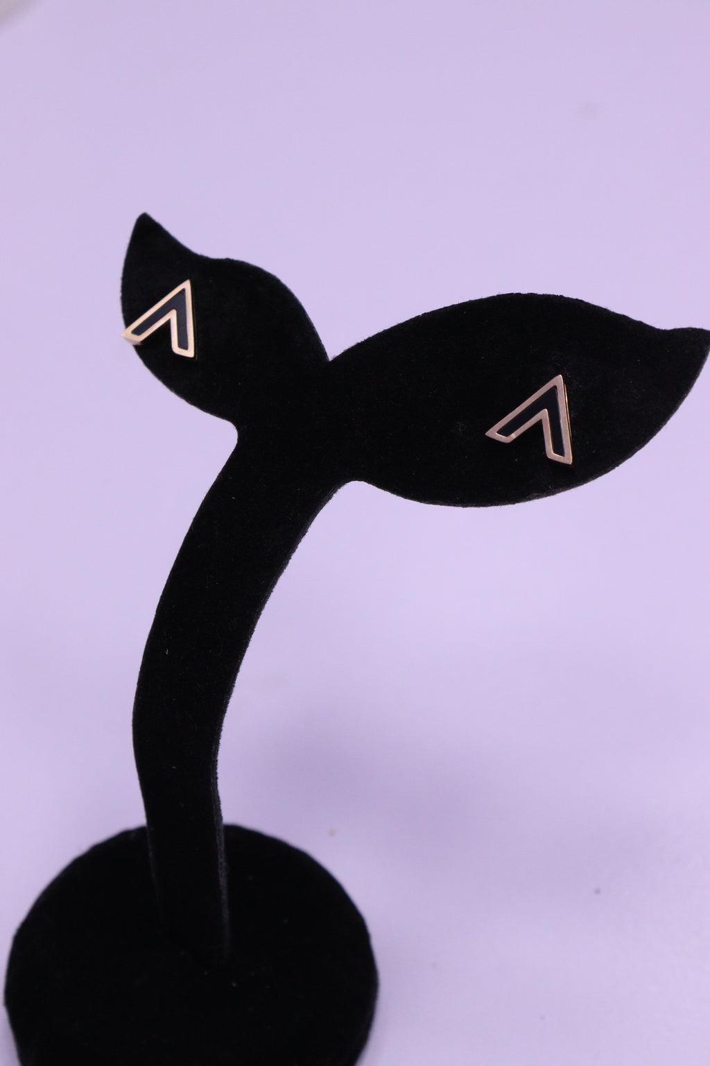 Bold Glow Series 0142 - AZ Golden Ear ring