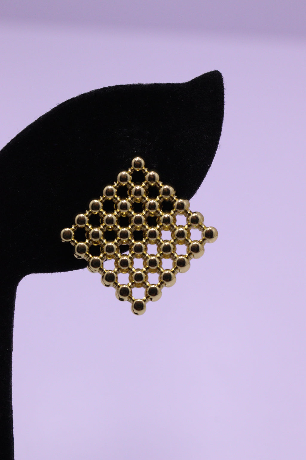 Bold Glow Series 0144 - AZ Golden Ear ring