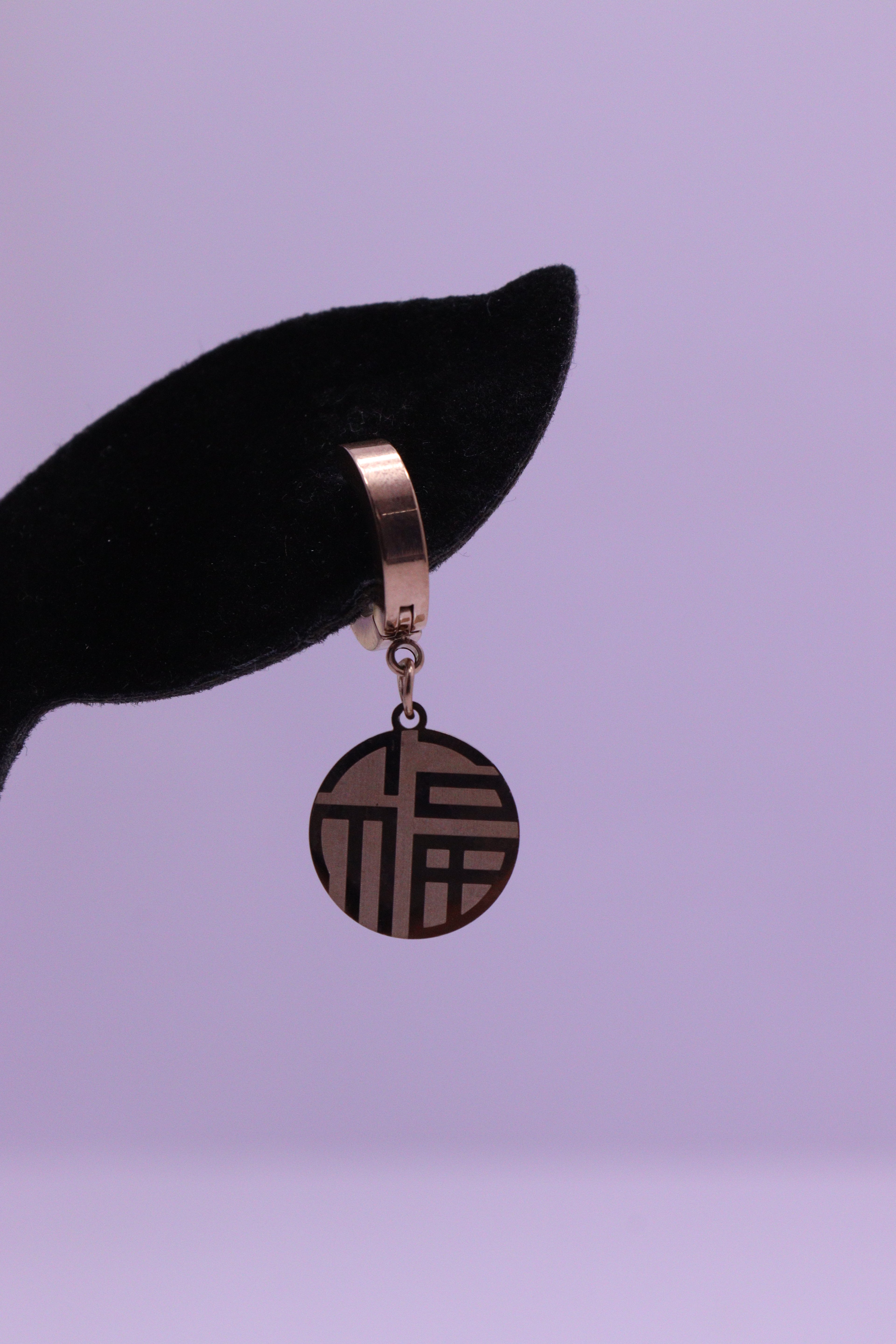 Bold Glow Series 0146 - AZ Golden Ear ring