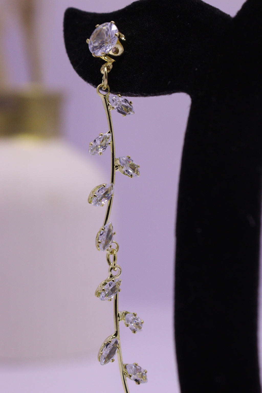 Bold Glow Series 0155 - AZ Golden Ear ring