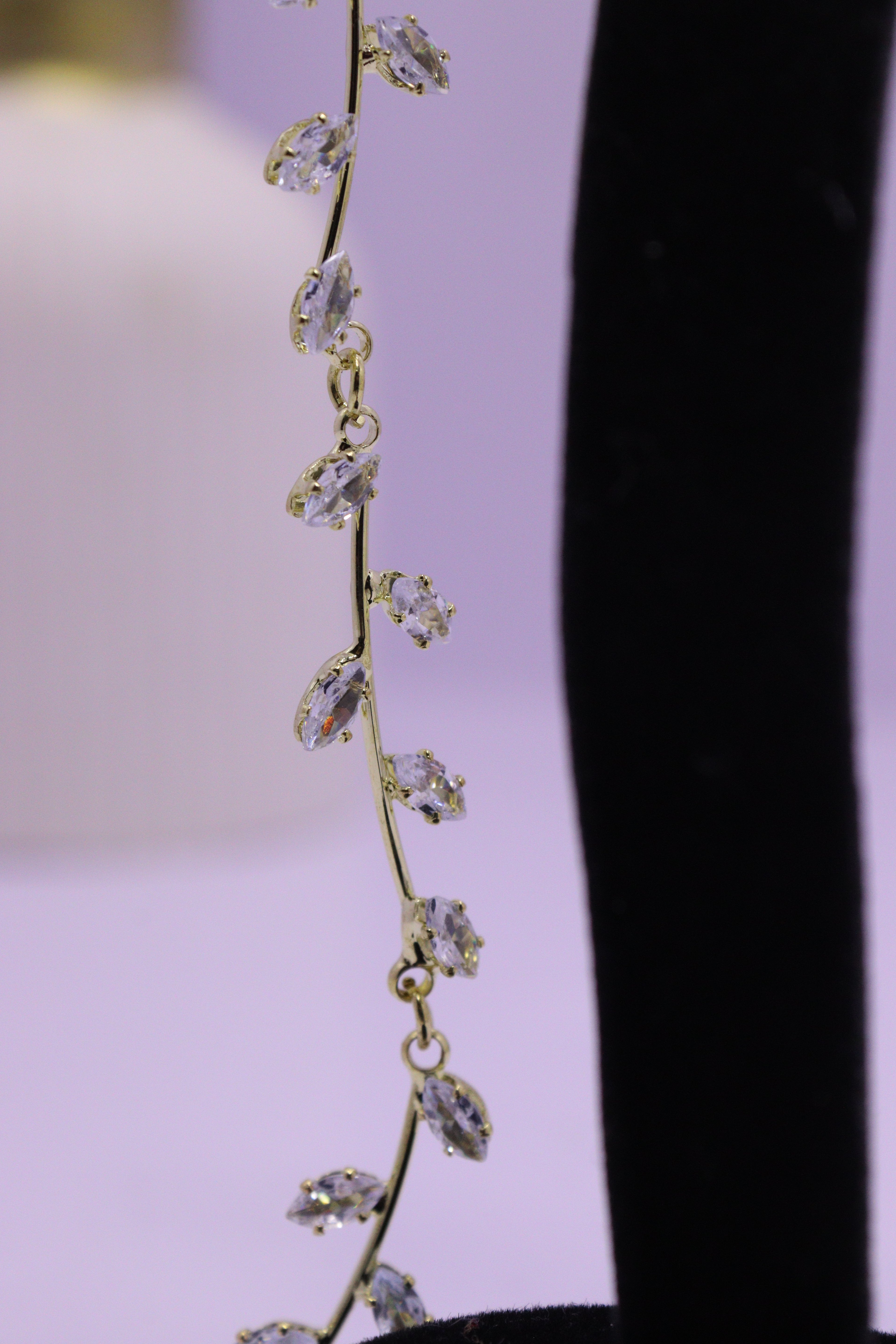 Bold Glow Series 0155 - AZ Golden Ear ring