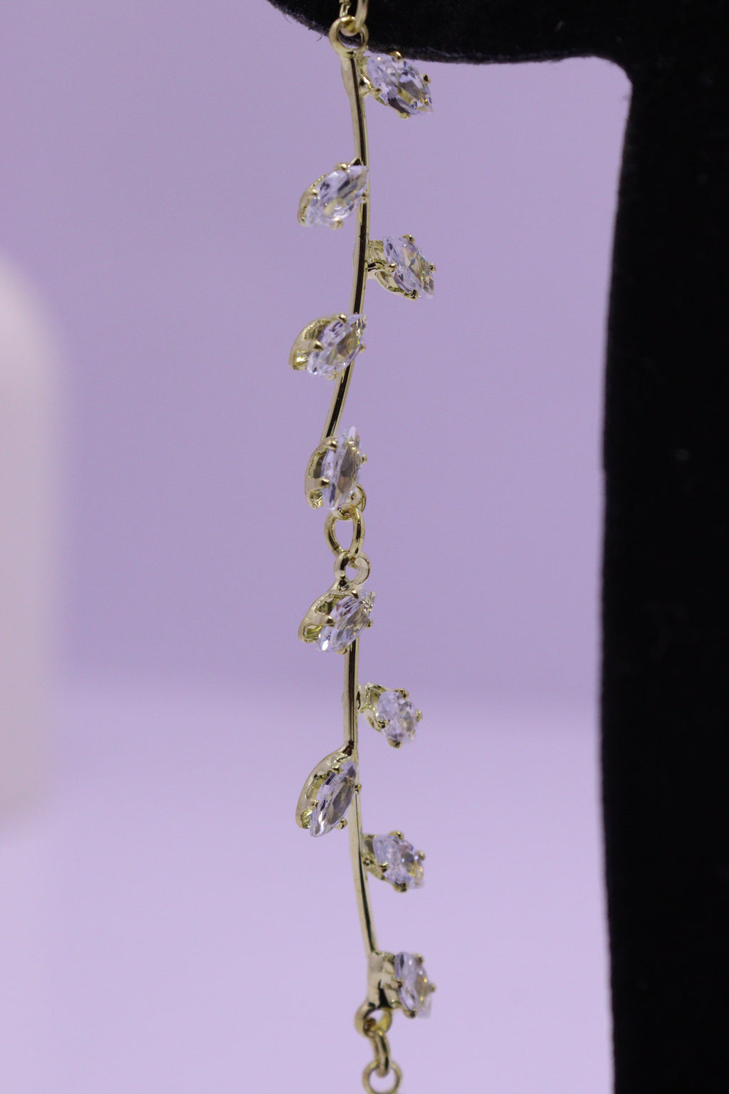 Bold Glow Series 0155 - AZ Golden Ear ring