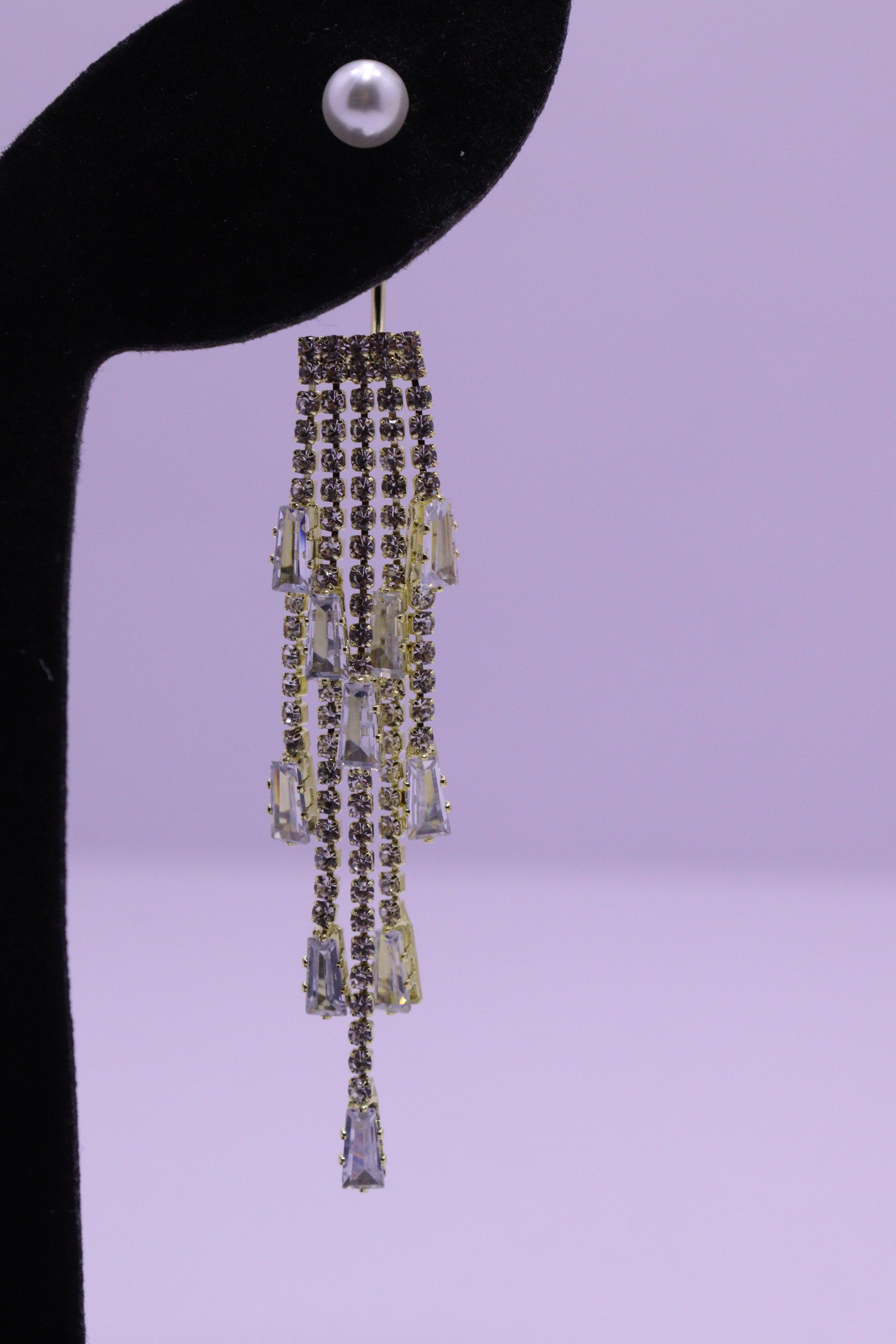 Bold Glow Series 0156 - AZ Golden Ear ring