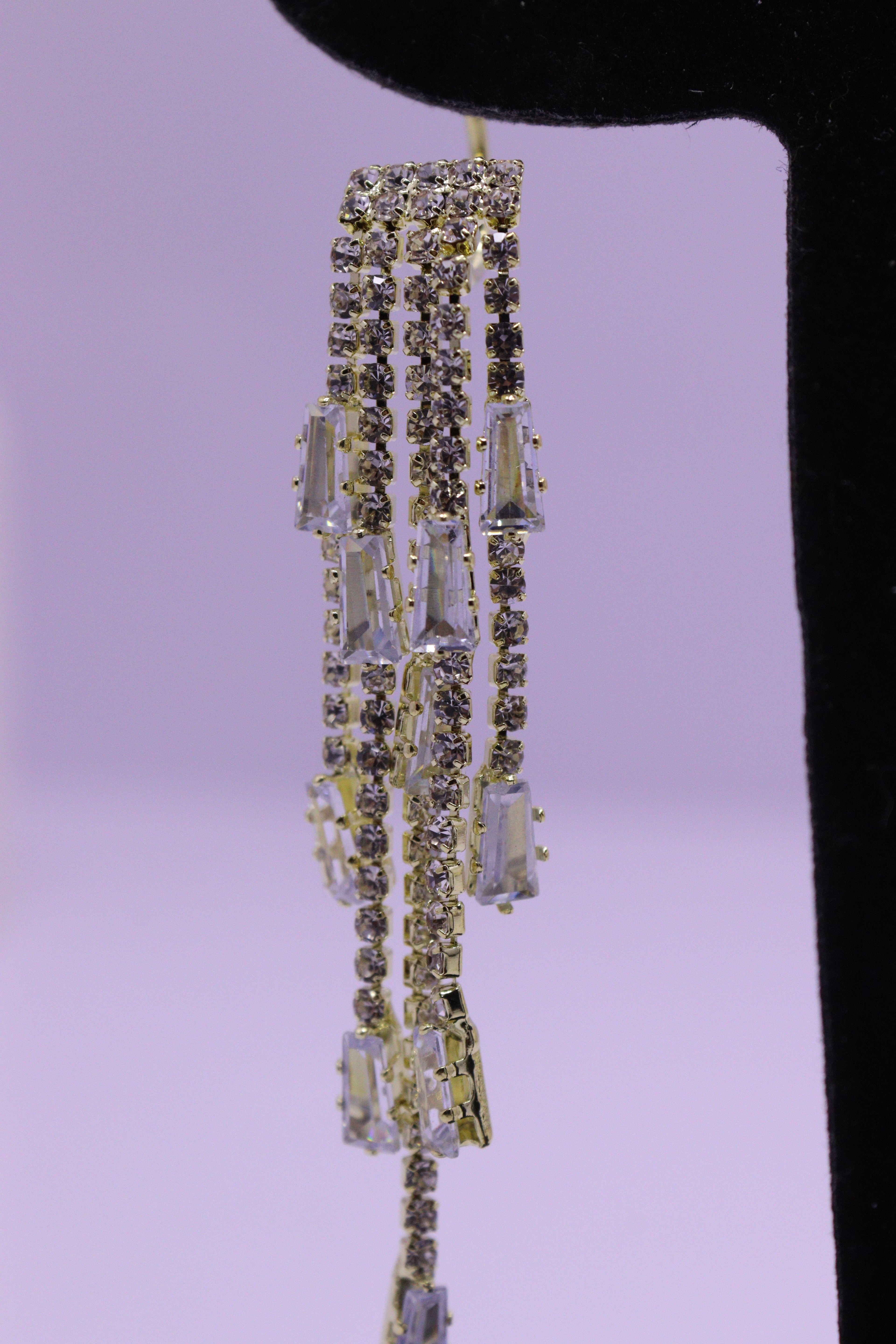 Bold Glow Series 0156 - AZ Golden Ear ring