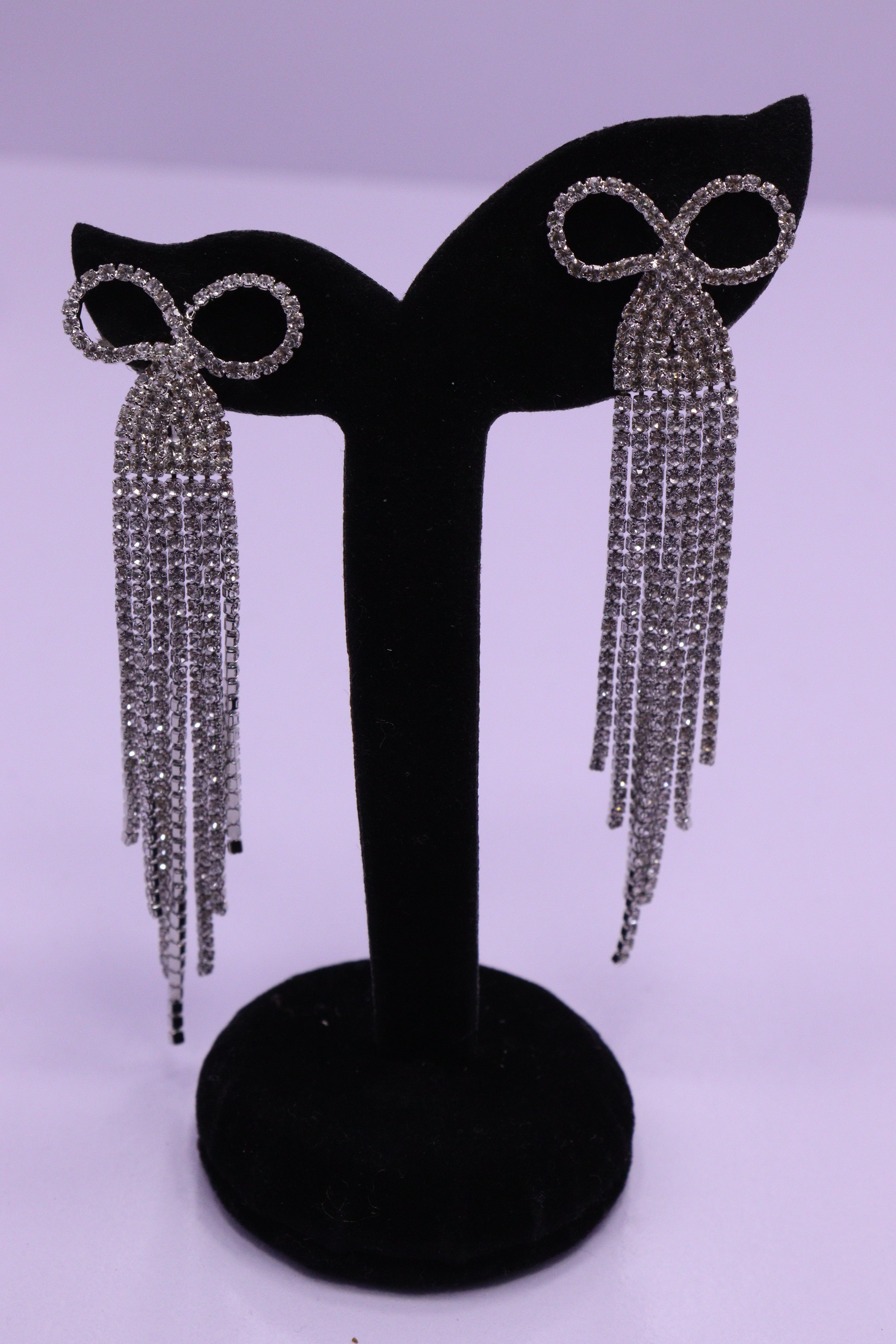 Bold Glow Series 0159 - AZ Silver Ear ring