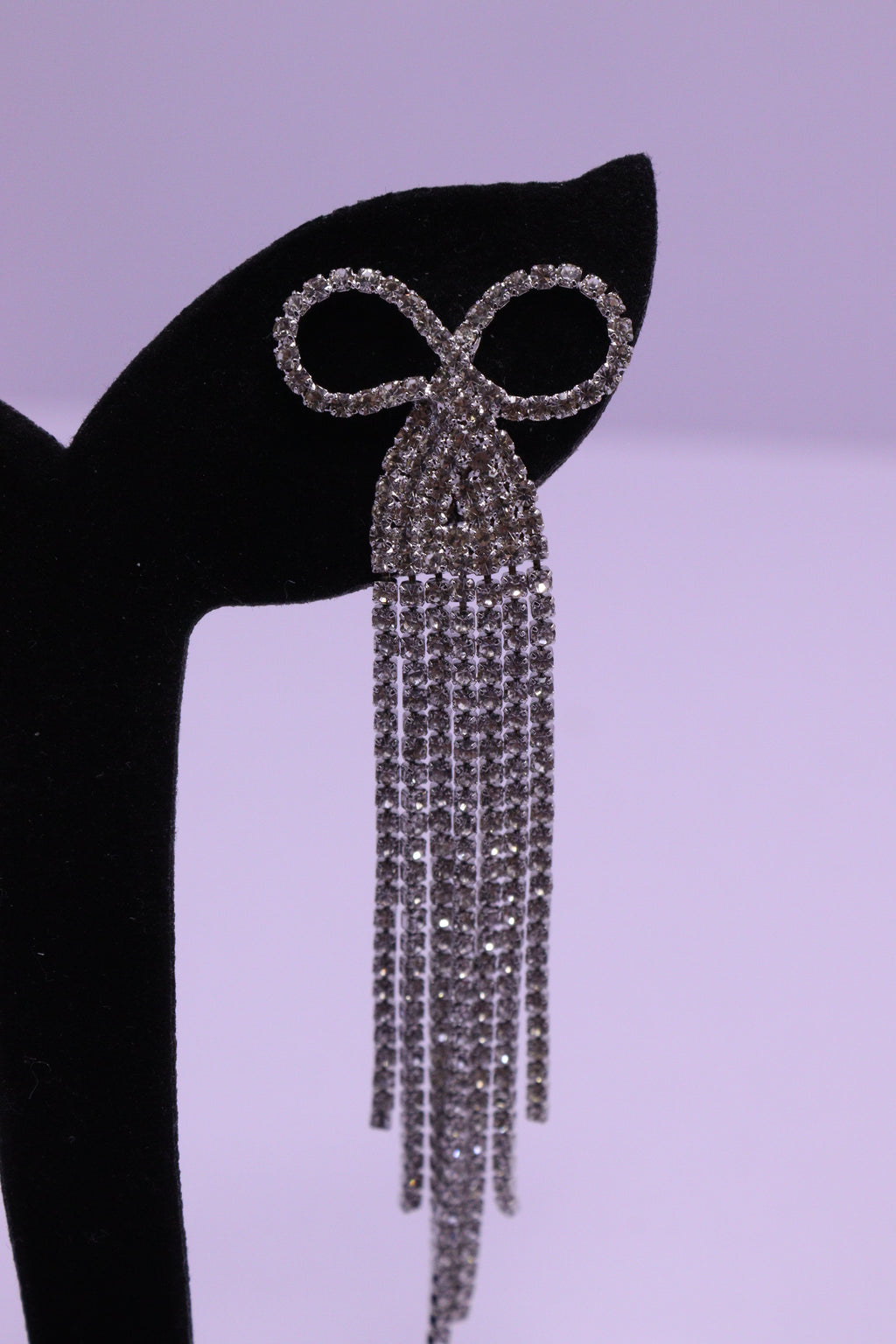 Bold Glow Series 0159 - AZ Silver Ear ring