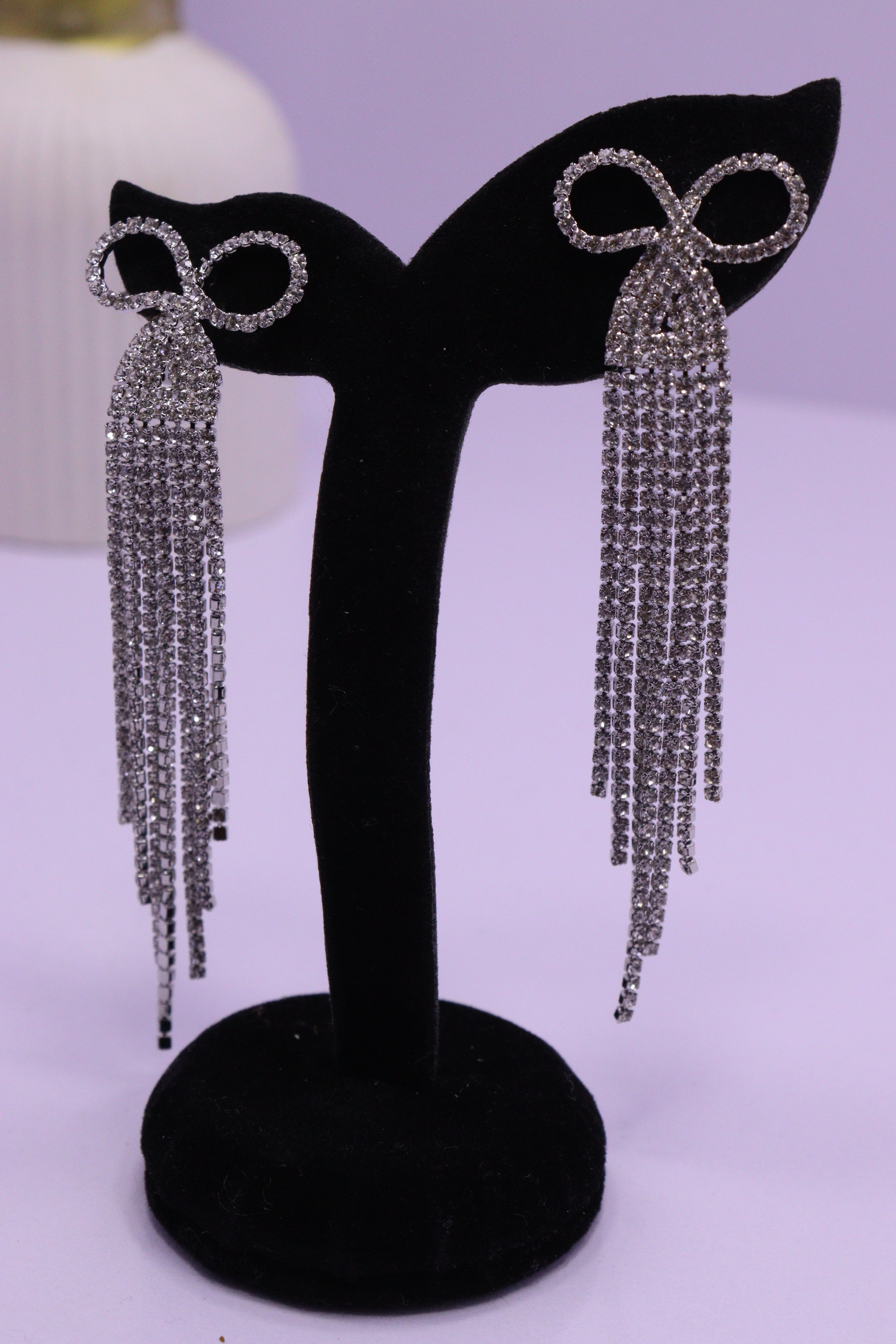 Bold Glow Series 0159 - AZ Silver Ear ring