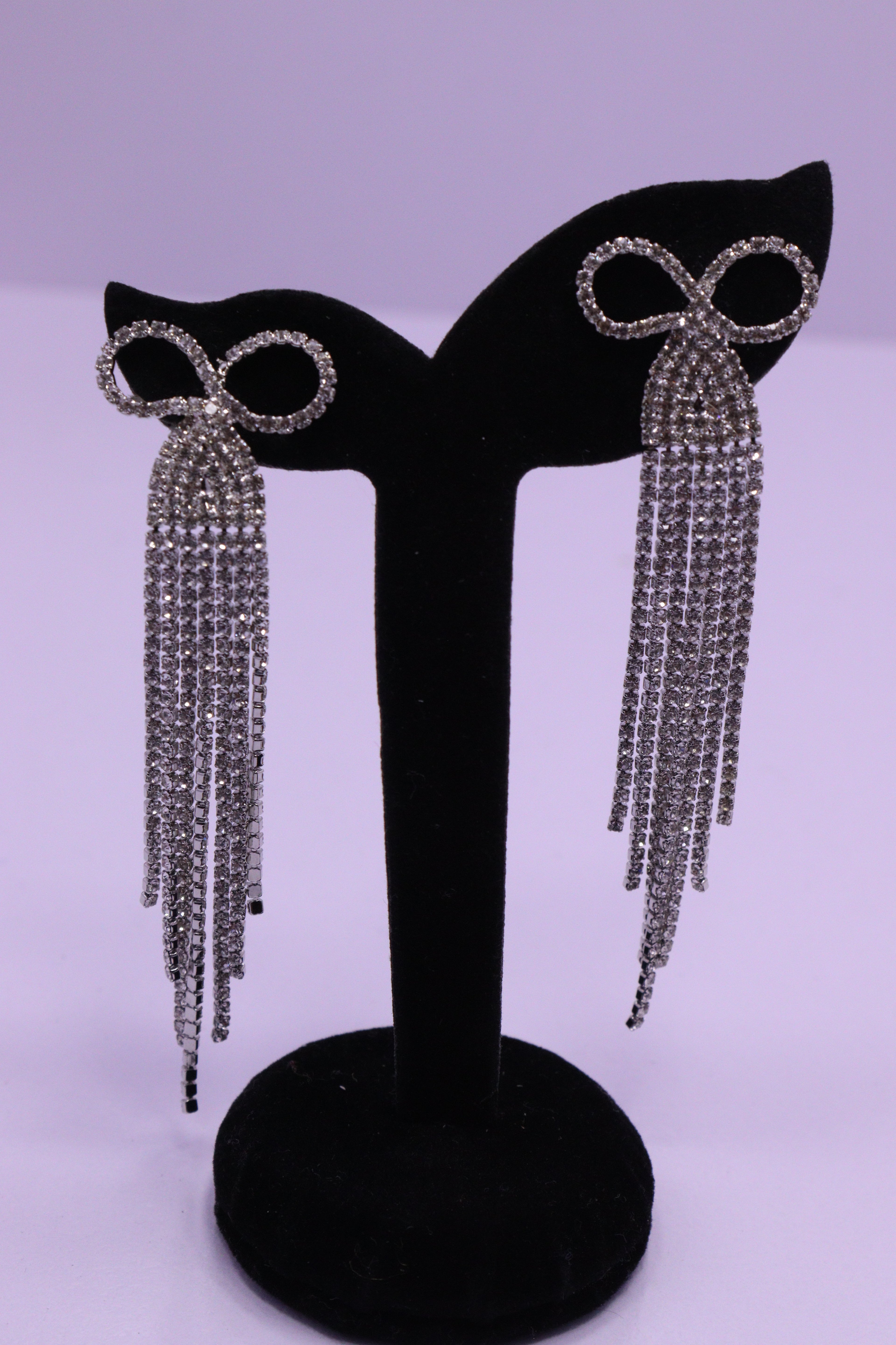 Bold Glow Series 0159 - AZ Silver Ear ring