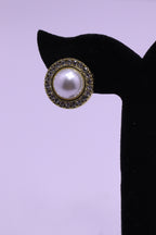 Bold Glow Series 0162 - AZ Golden Ear ring