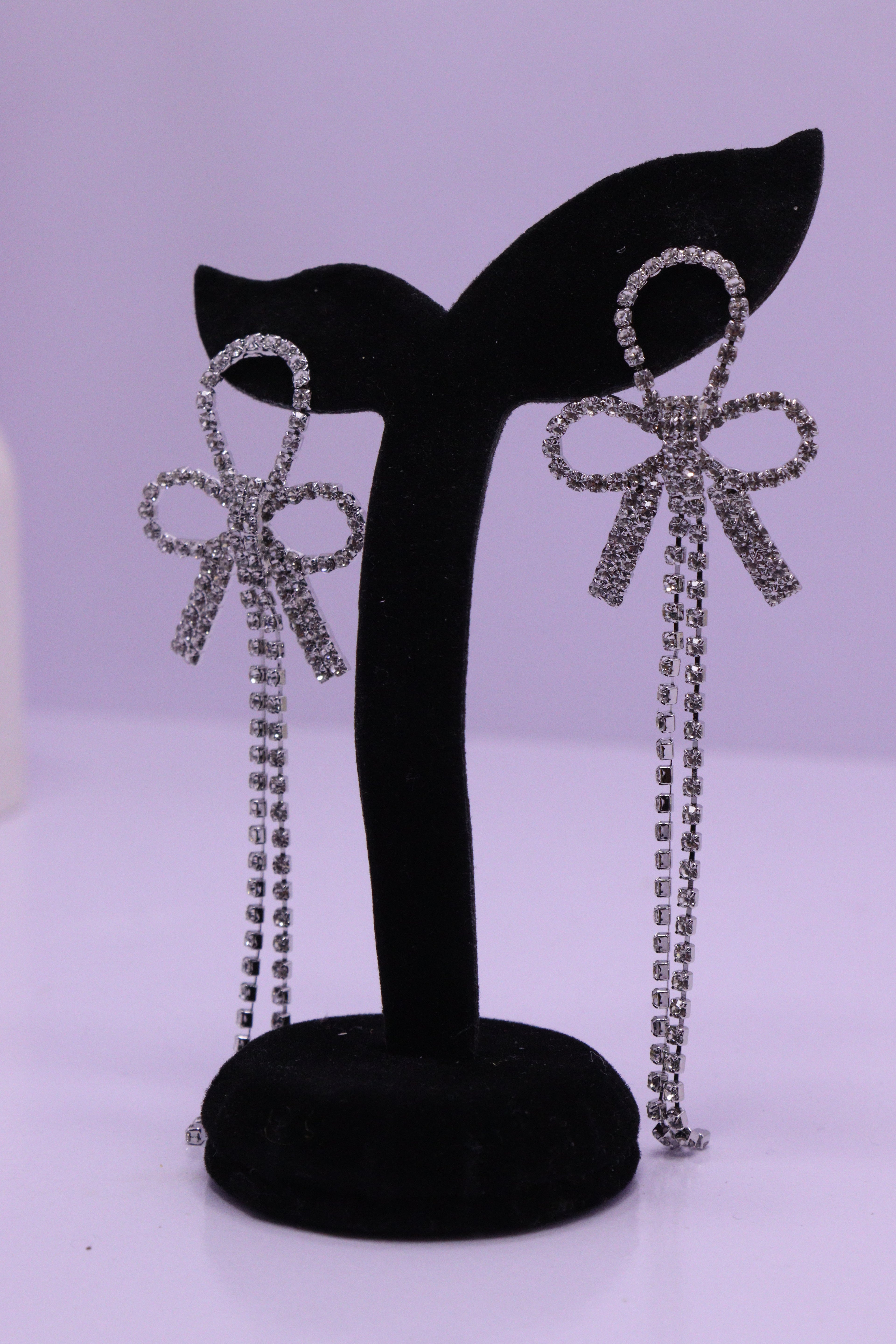 Bold Glow Series 0163 - AZ Silver Ear ring