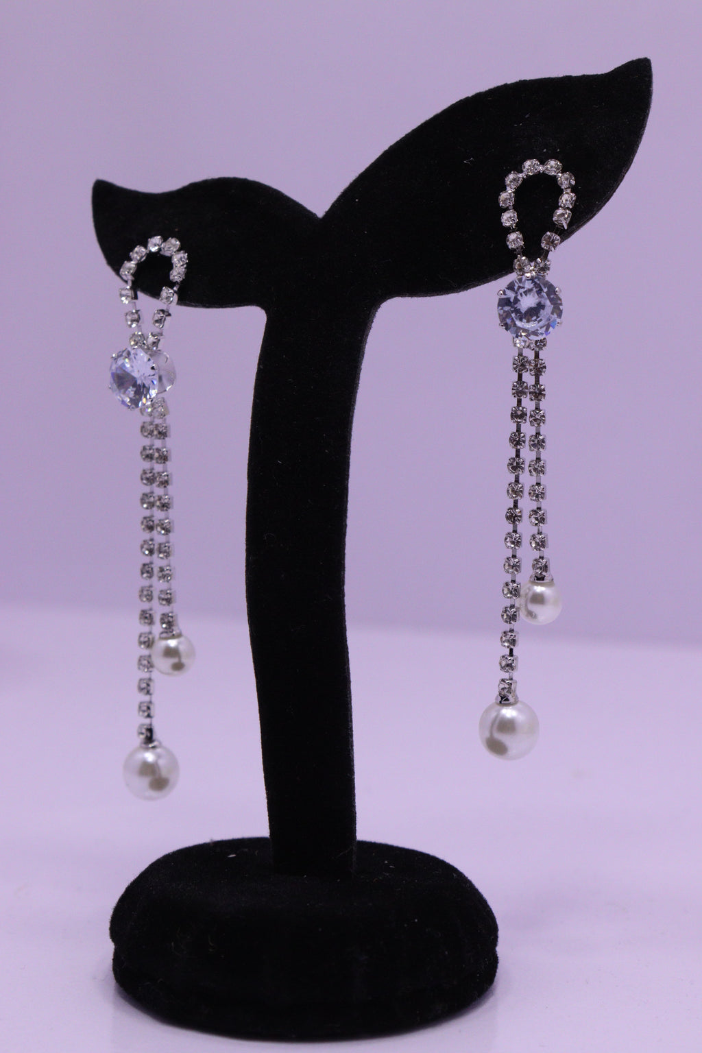 Bold Glow Series 0165 - AZ Silver Ear ring