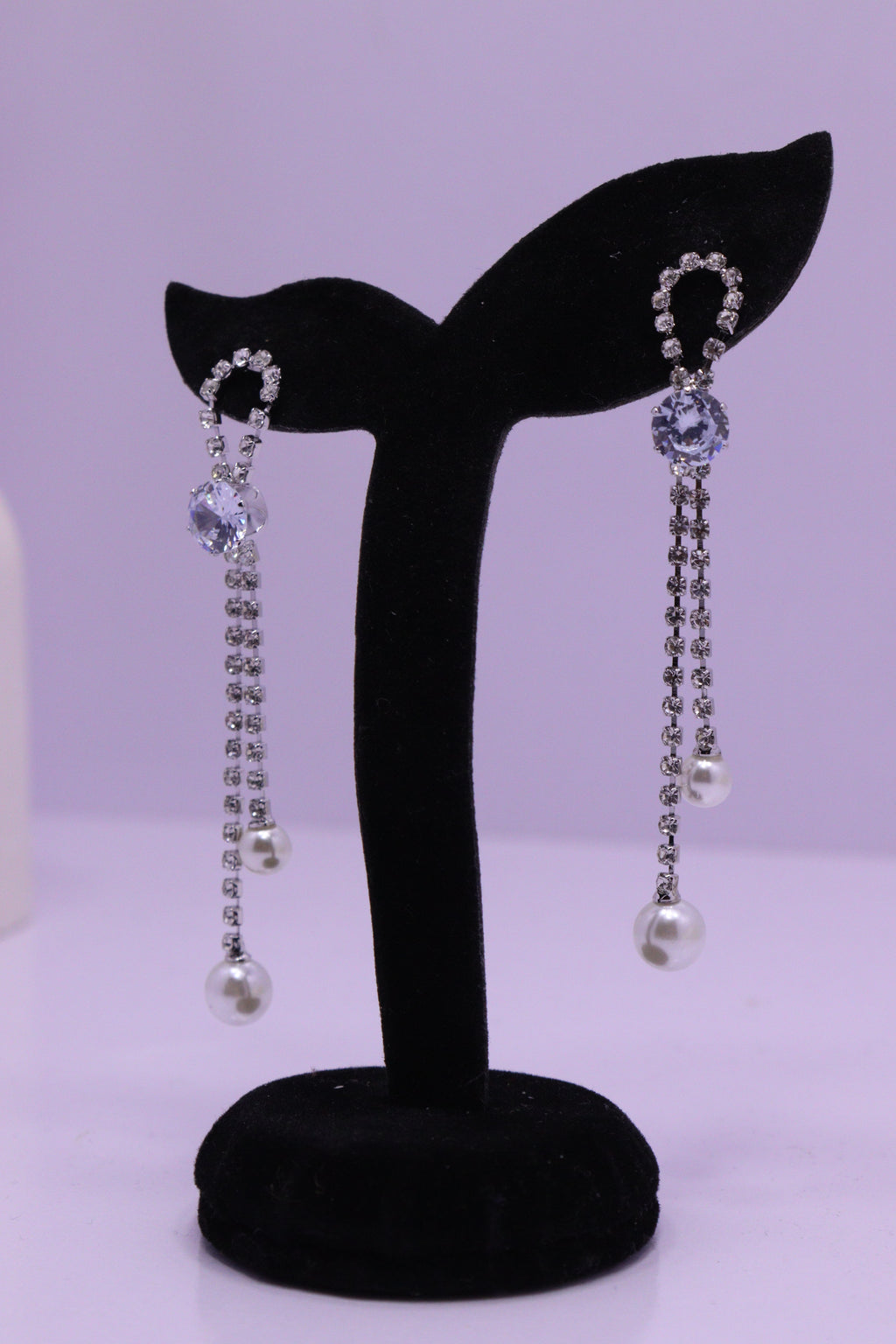 Bold Glow Series 0165 - AZ Silver Ear ring