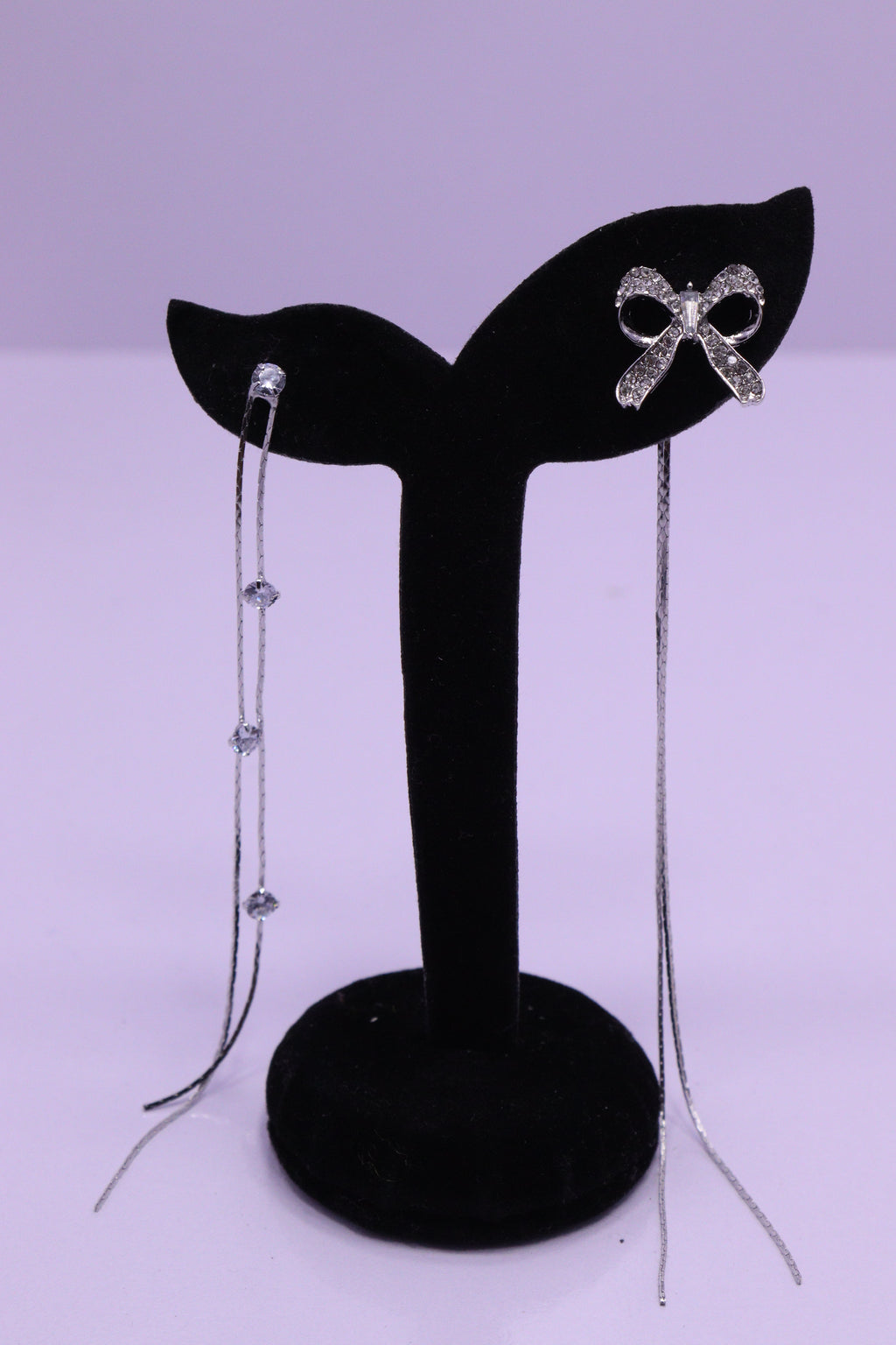 Bold Glow Series 0166 - AZ Silver Ear ring