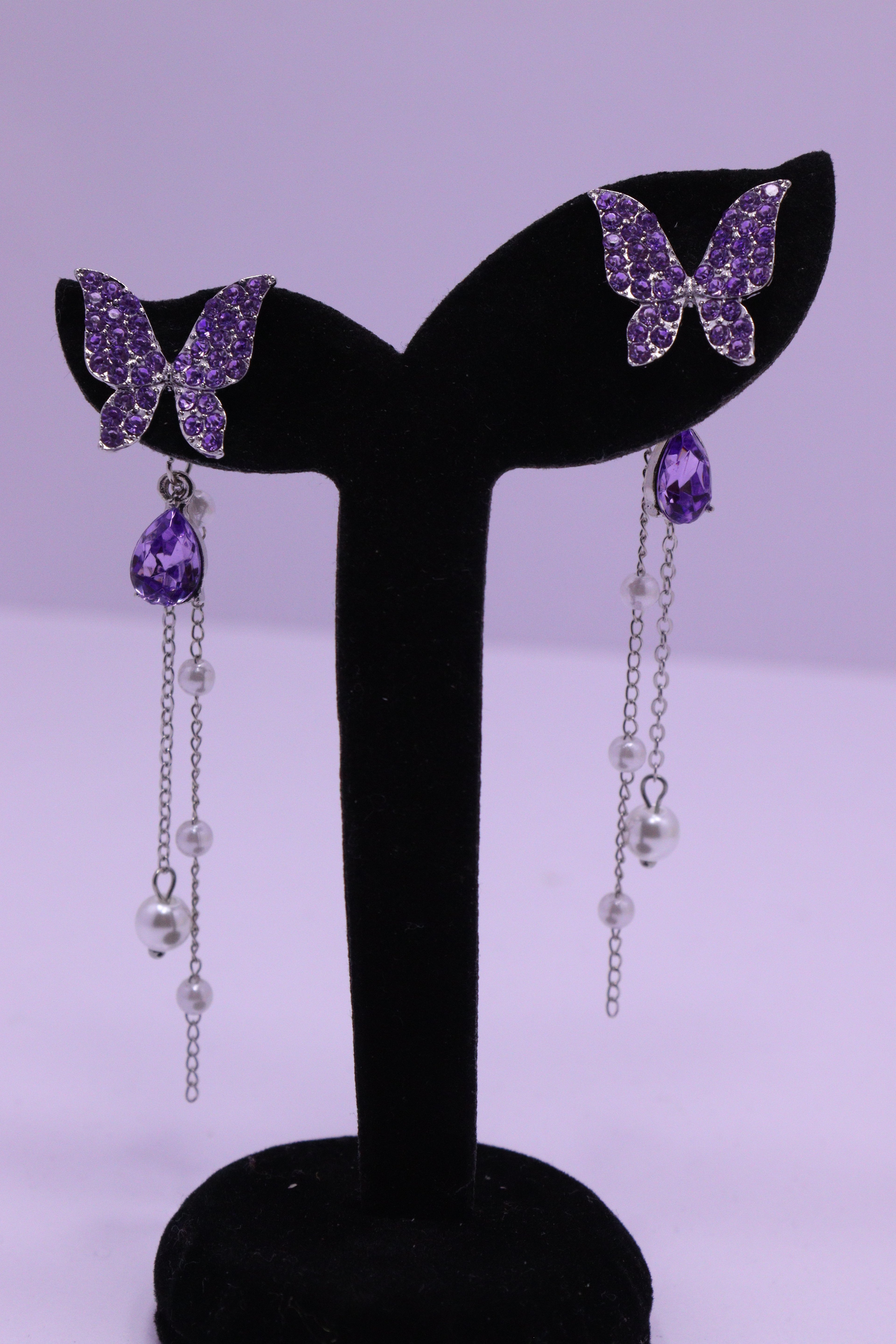 Bold Glow Series 0167 - AZ Silver Ear ring