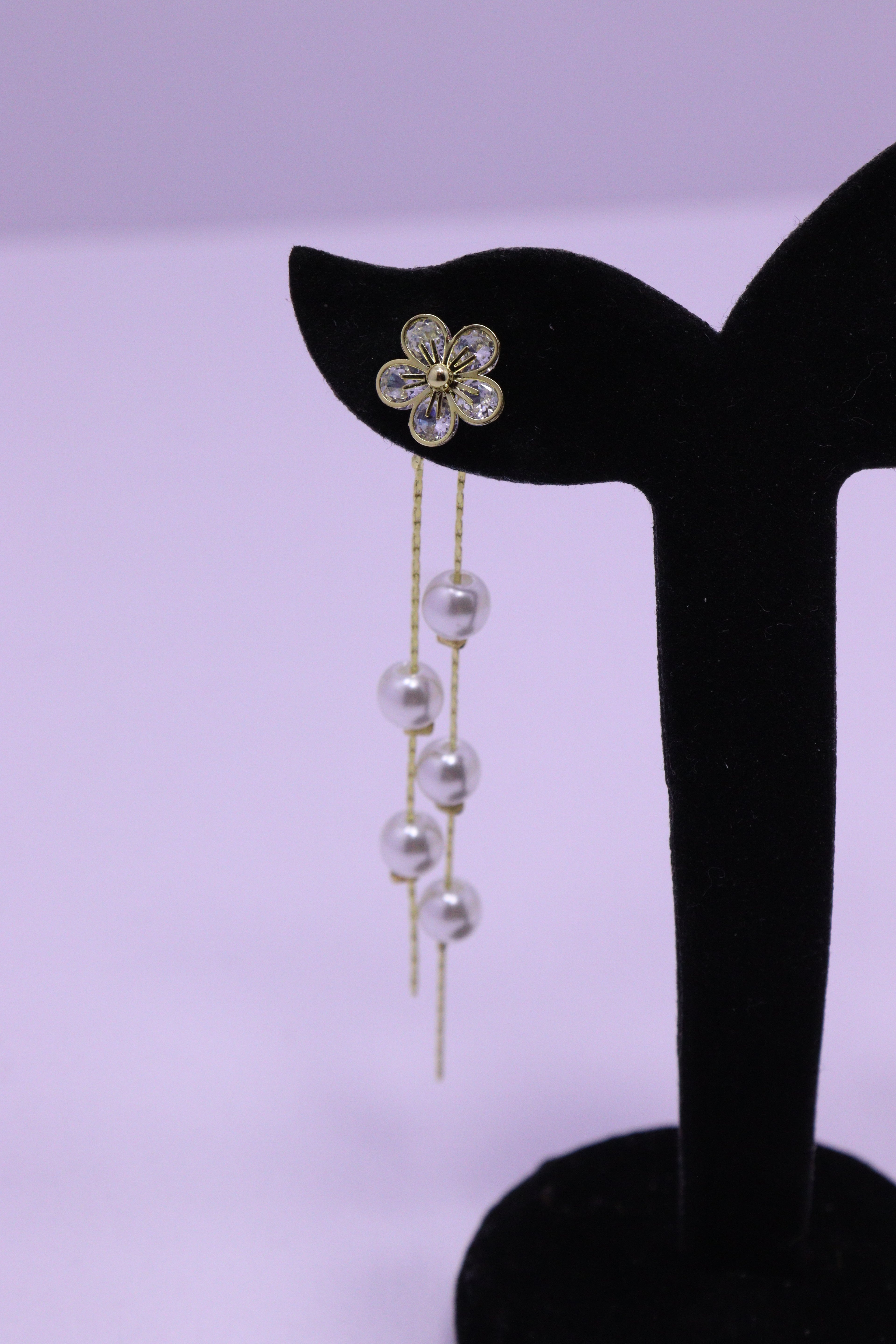 Bold Glow Series 0209 - AZ Golden Ear ring