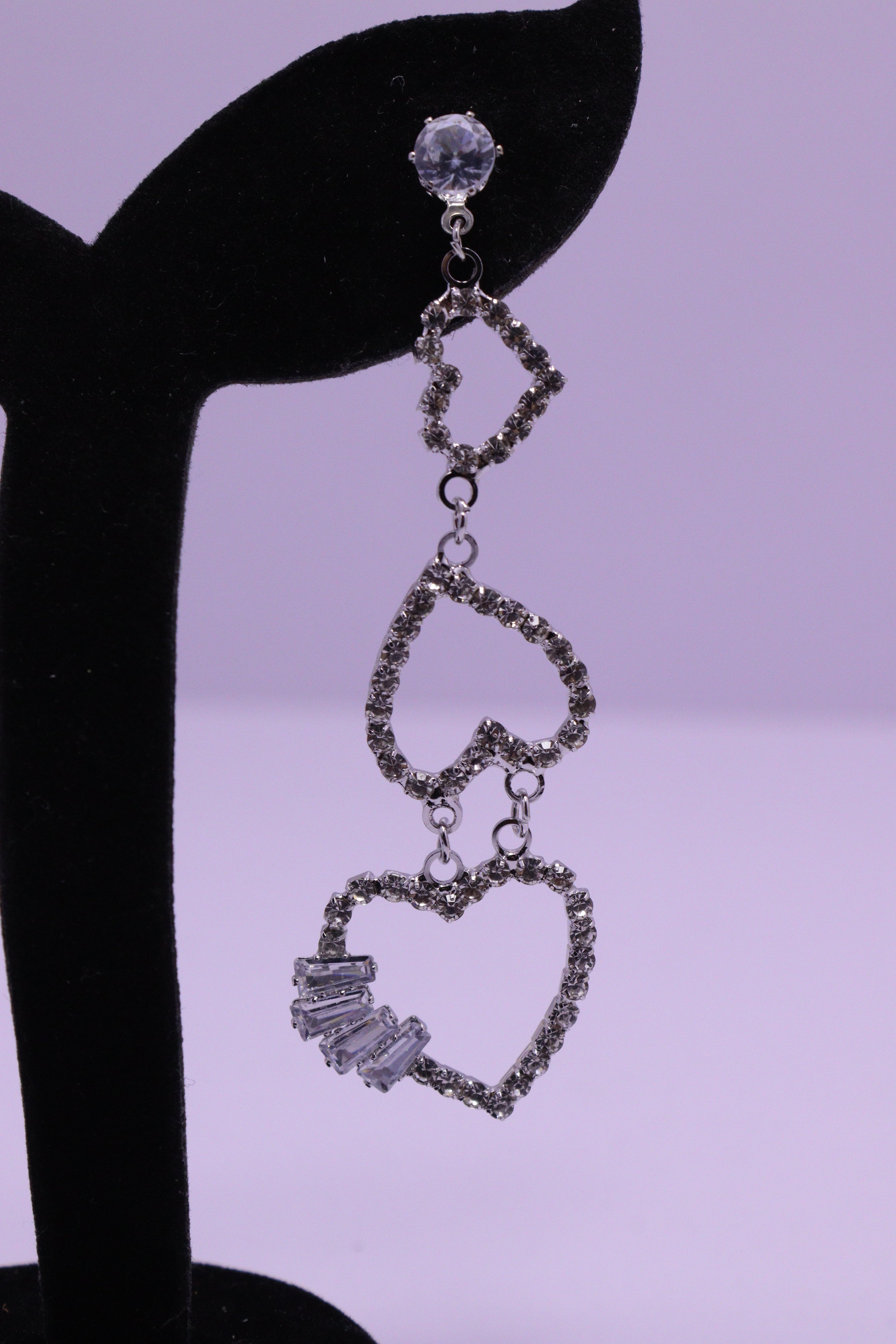 Bold Glow Series 0207 - AZ Silver Ear ring