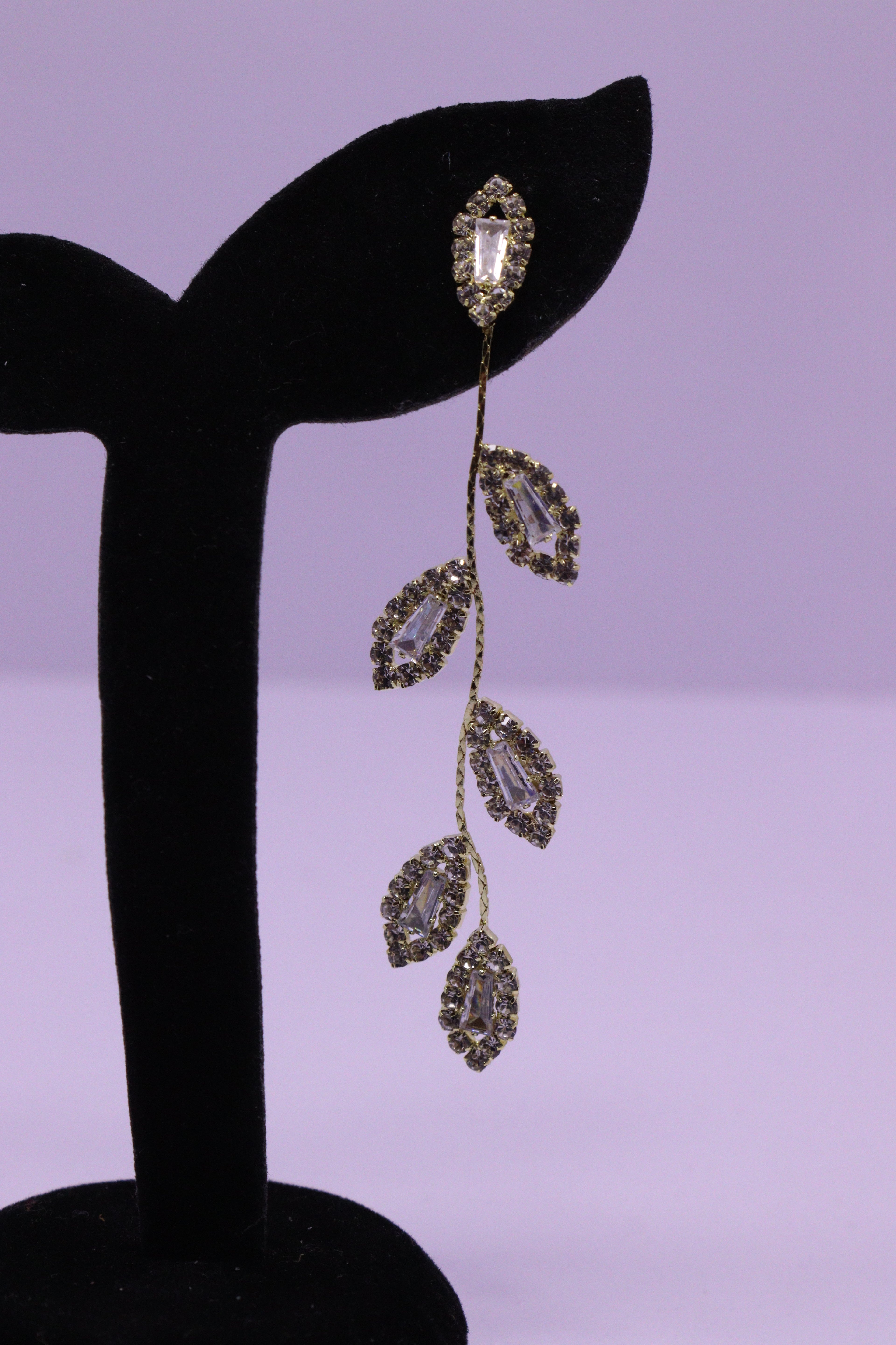 Bold Glow Series 0205 - AZ Golden Ear ring