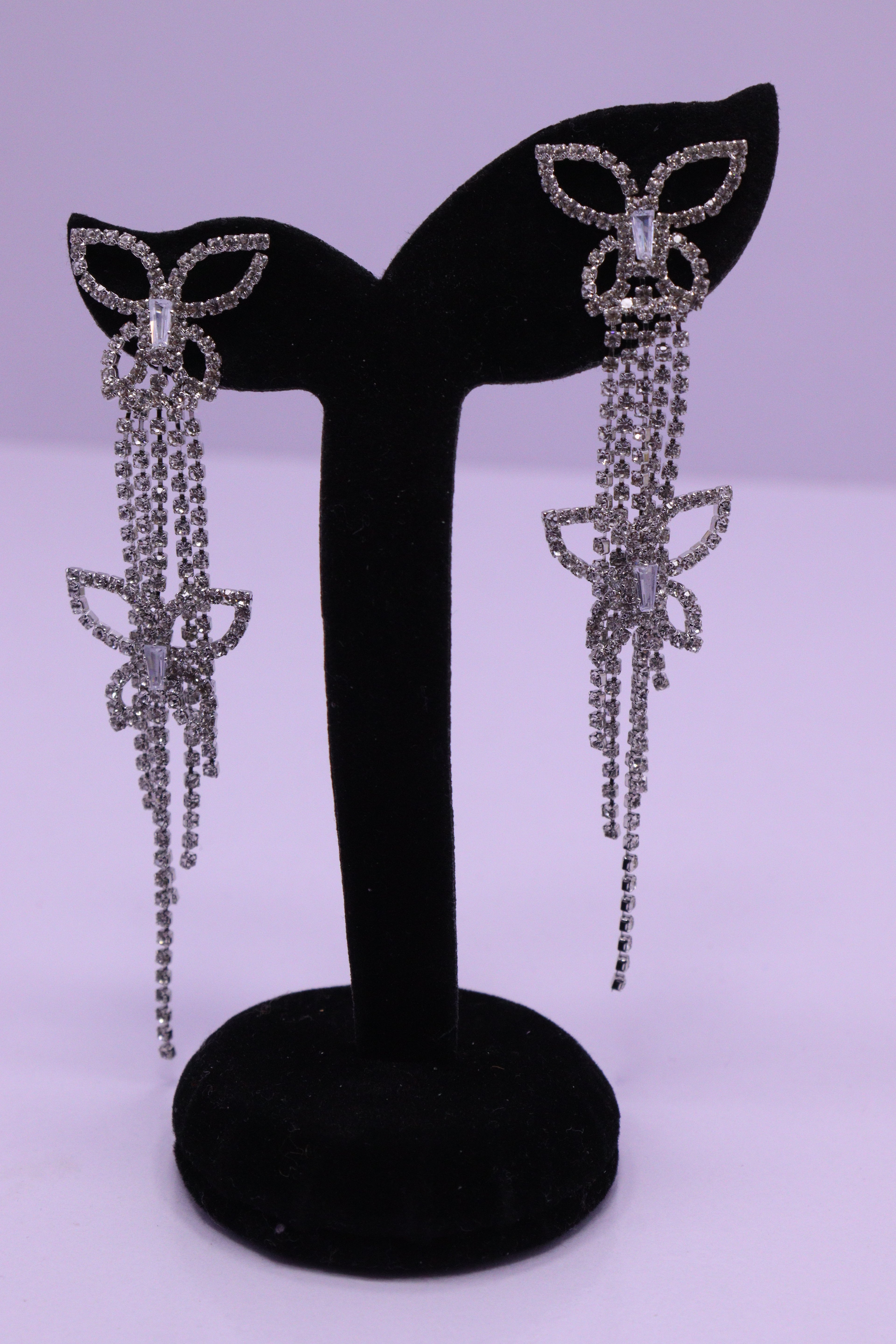 Bold Glow Series 0172 - AZ Silver Ear ring