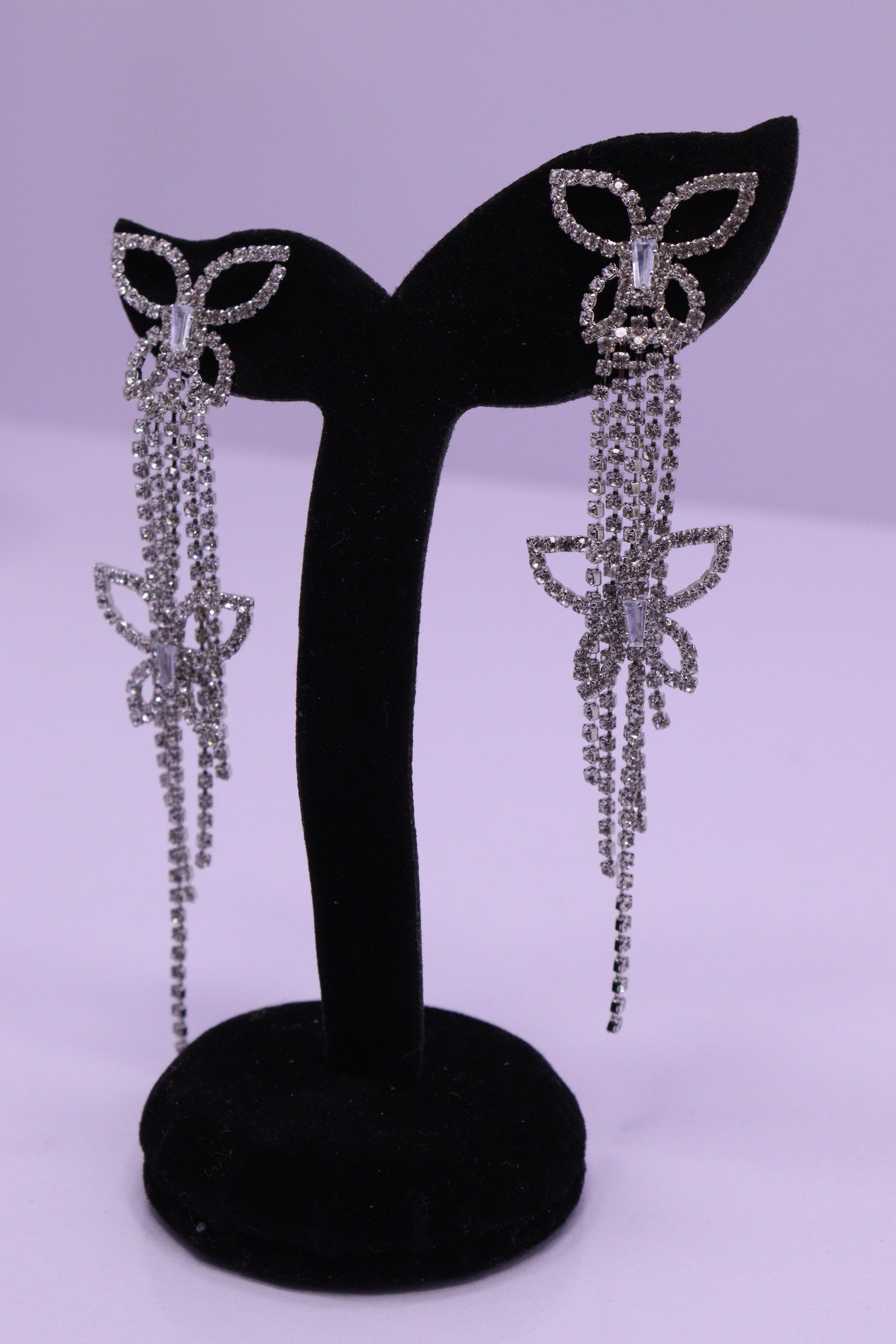 Bold Glow Series 0172 - AZ Silver Ear ring