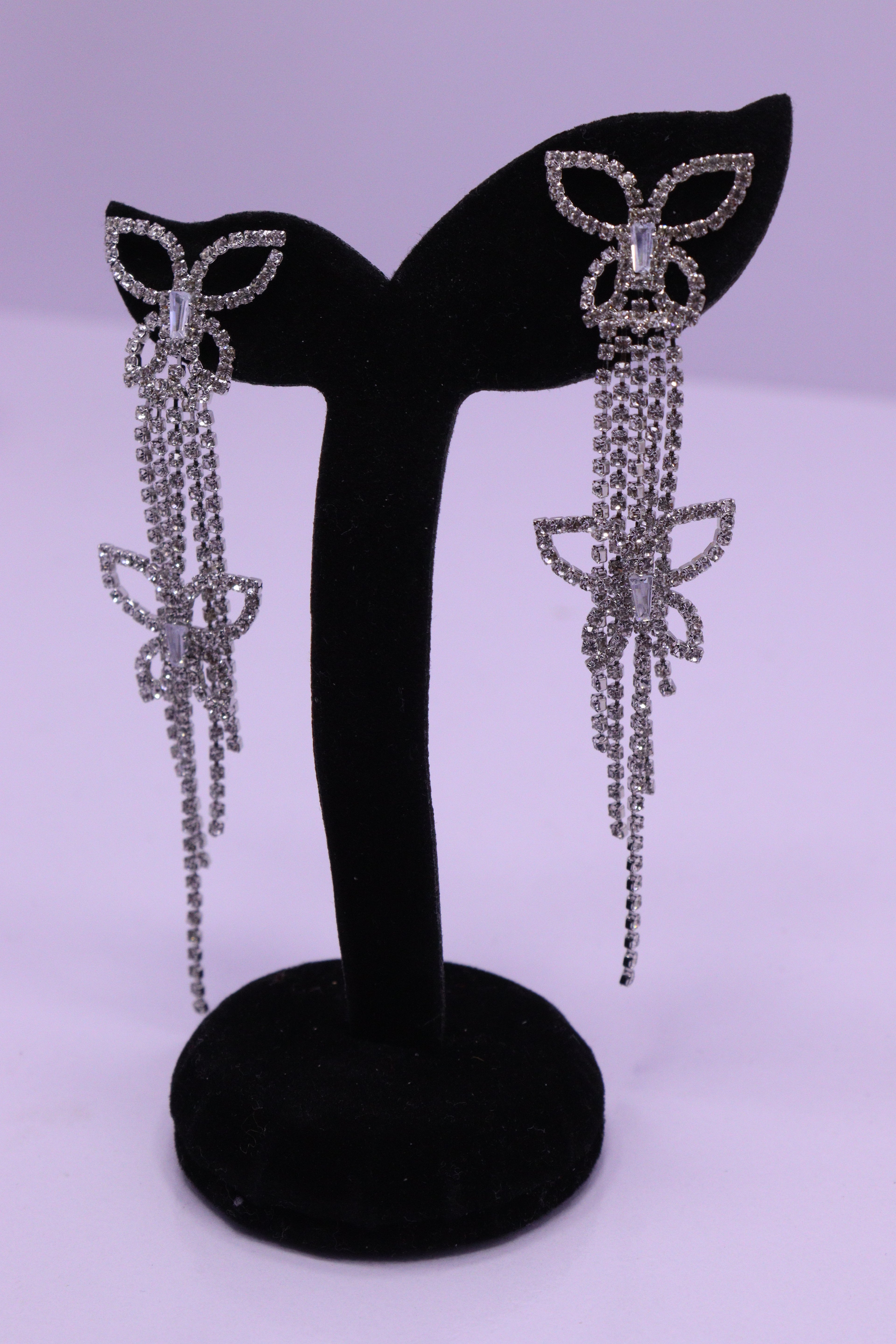 Bold Glow Series 0172 - AZ Silver Ear ring