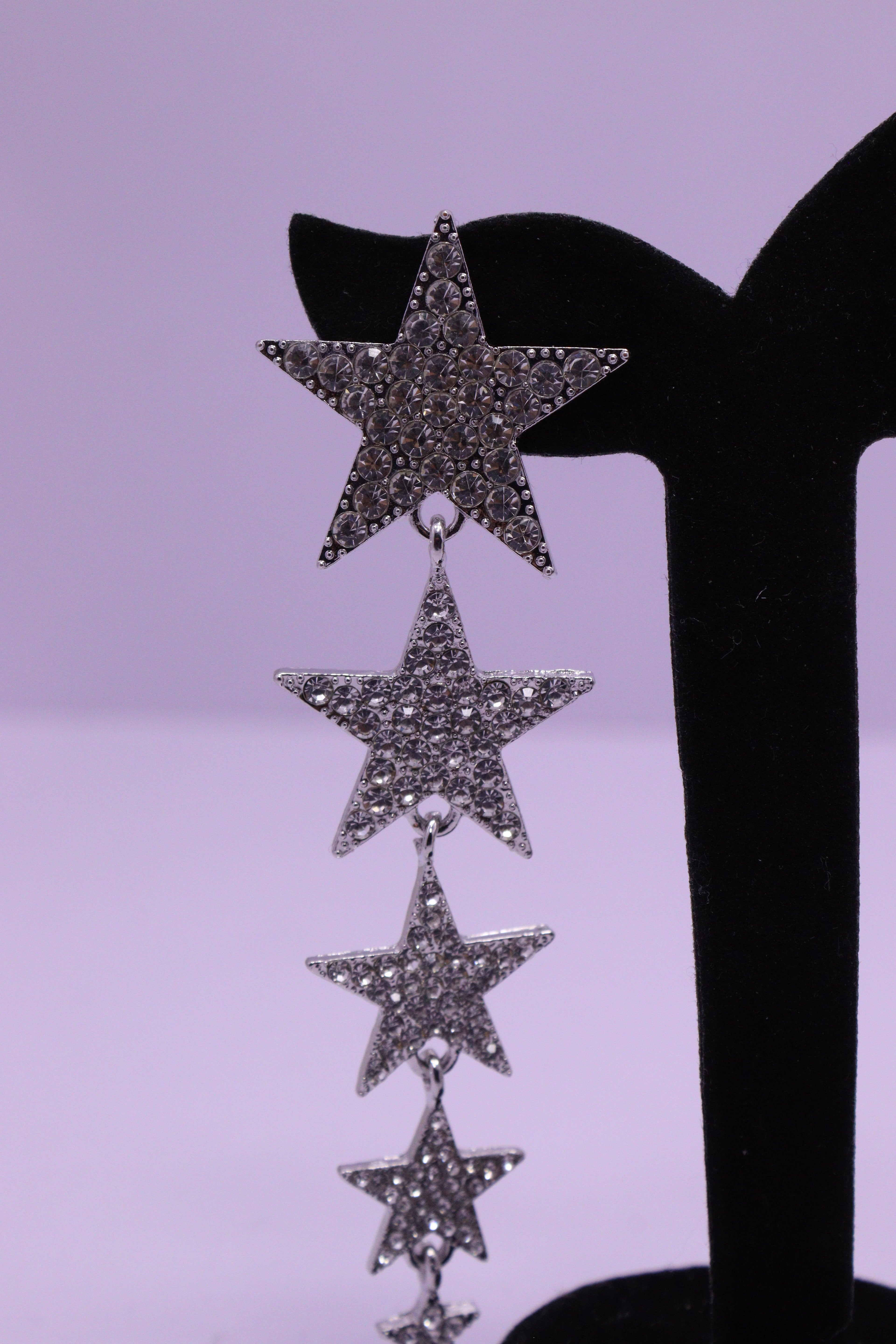 Bold Glow Series 0175 - AZ Silver Ear ring