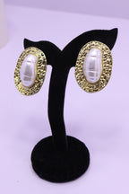 Bold Glow Series 0178 - AZ Golden Ear ring