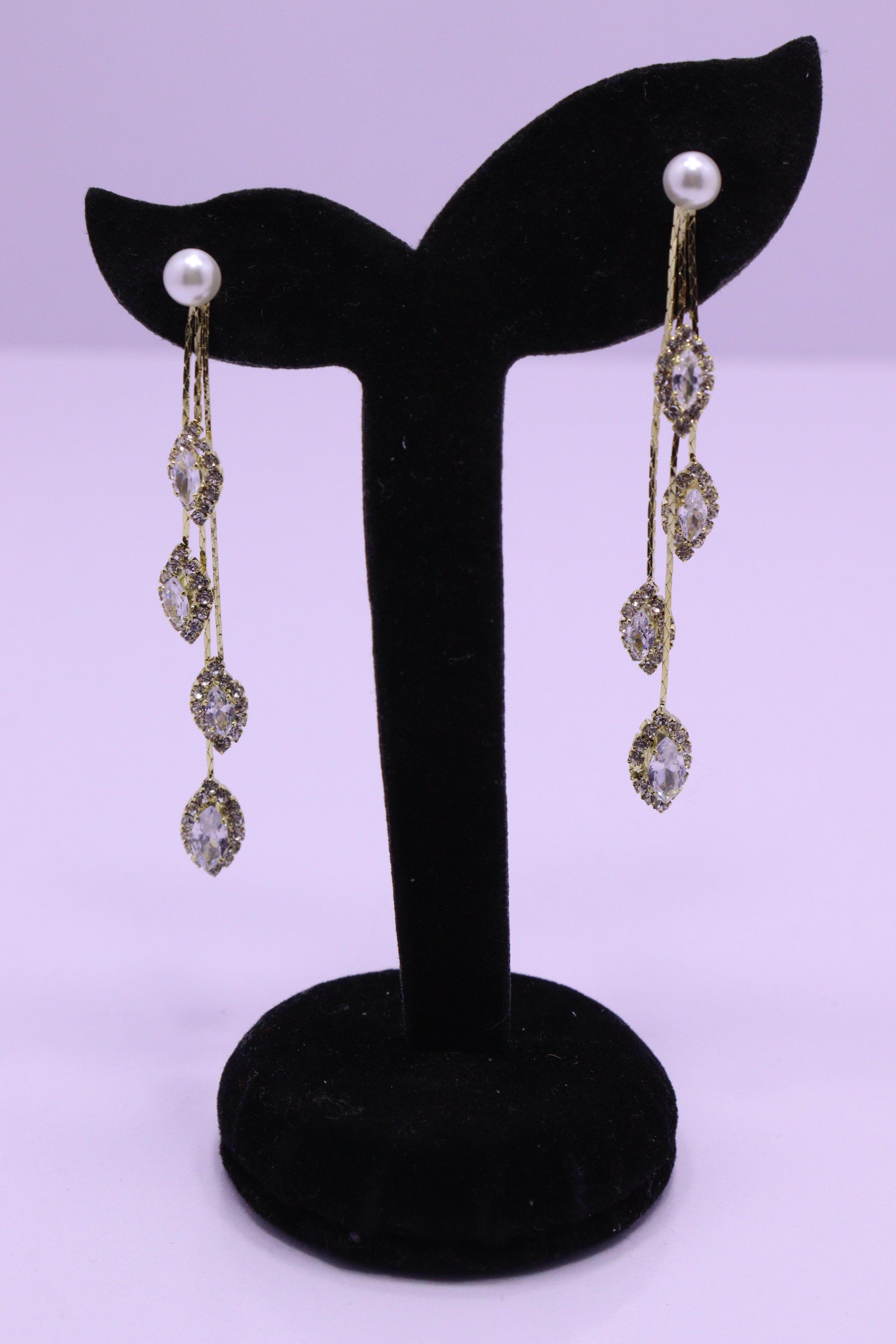 Bold Glow Series 0179 - AZ Golden Ear ring