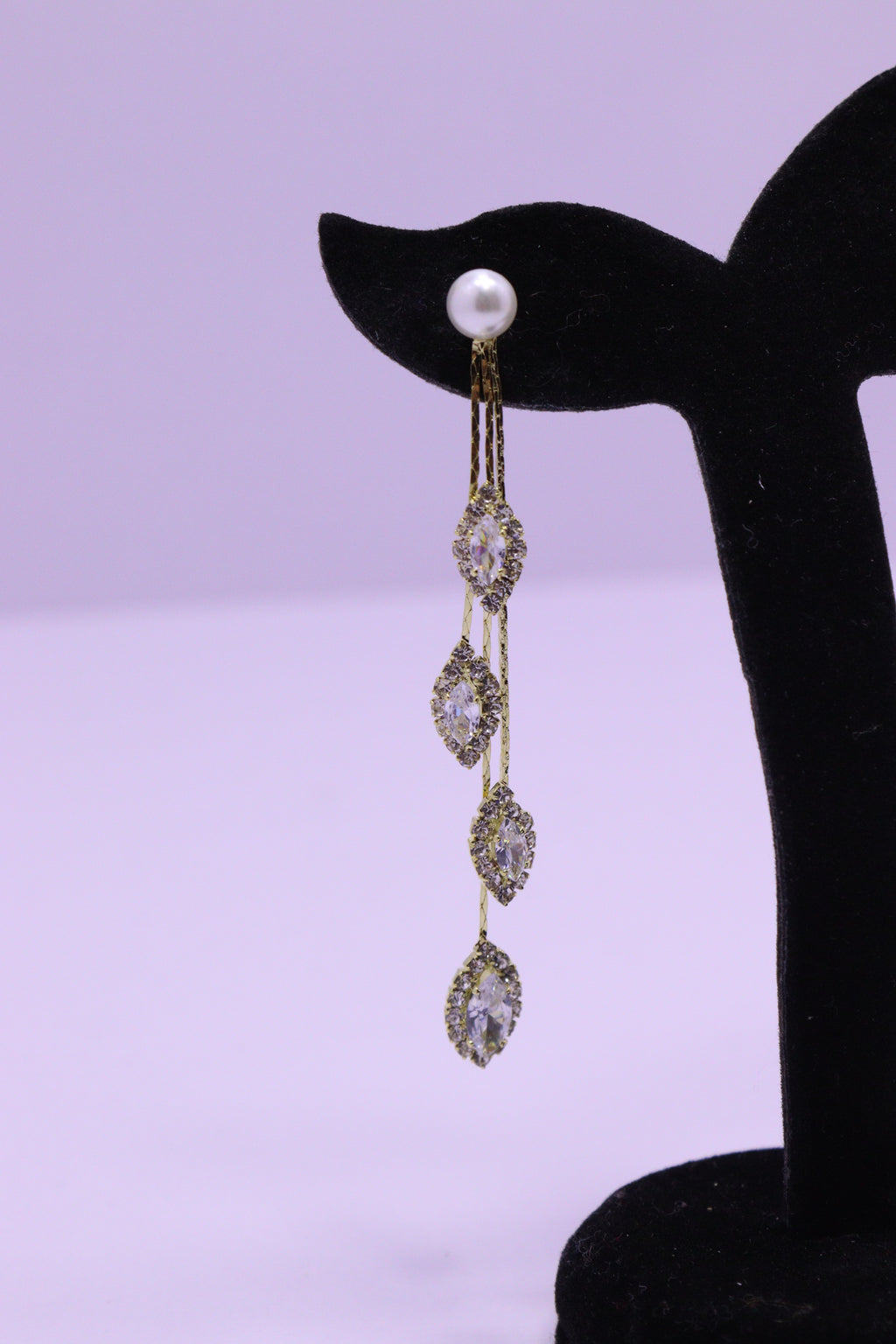 Bold Glow Series 0179 - AZ Golden Ear ring